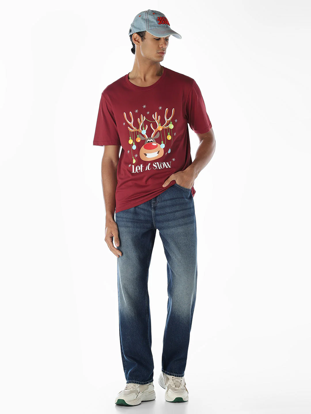 Reindeer X-Mas Printed T-shirt - Red - Image 6