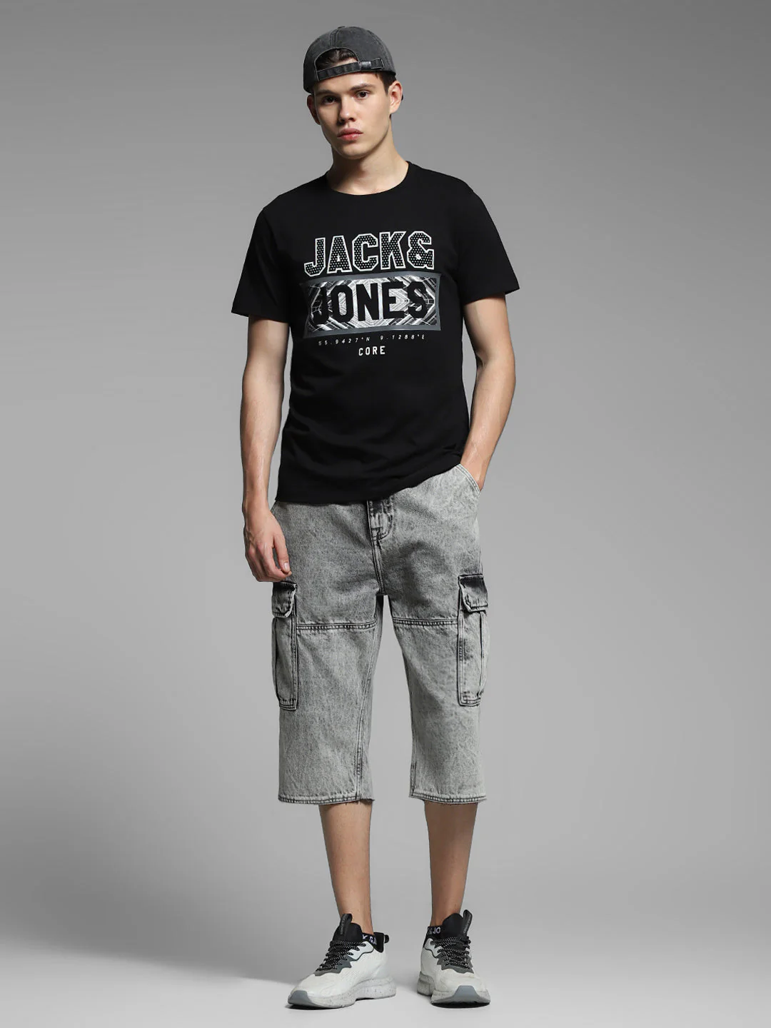 Black Logo Print Cotton T-shirt - Image 6