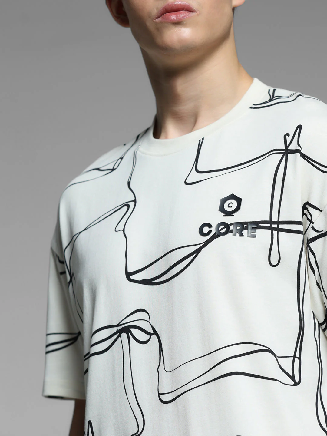 White Printed Oversized T-shirt - Image 5