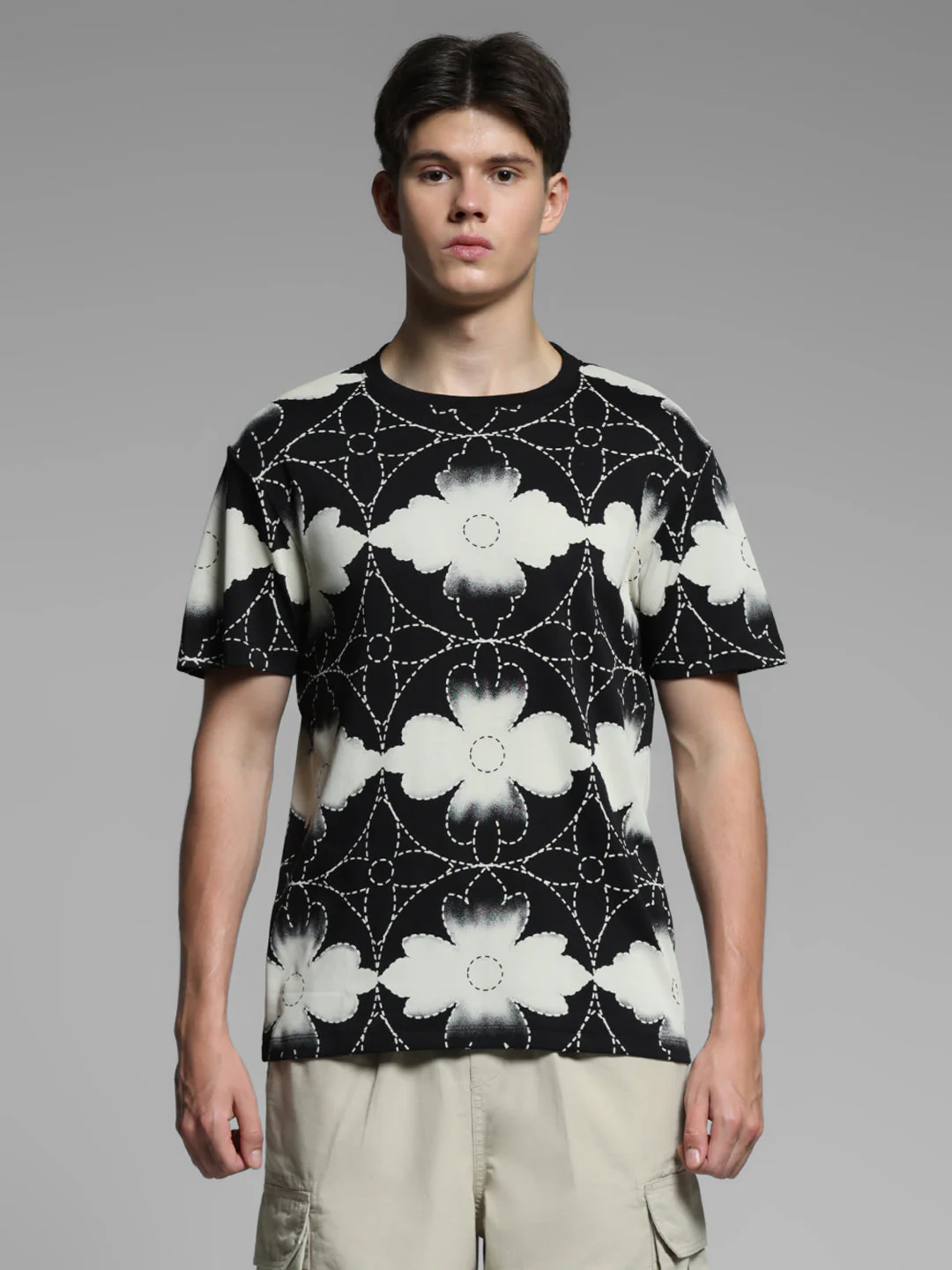 Black Printed Cotton T-shirt - Image 8