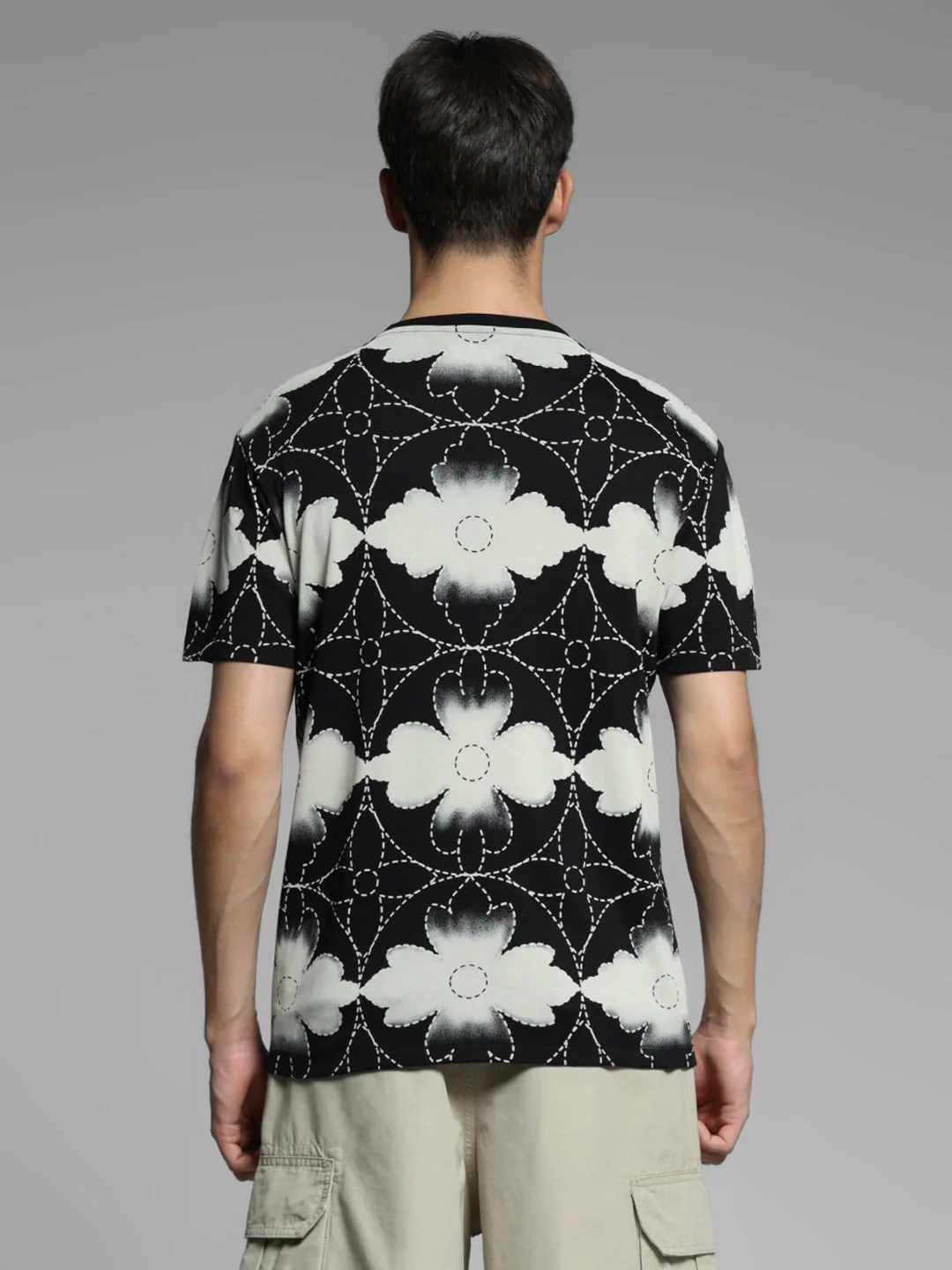 Black Printed Cotton T-shirt - Image 9