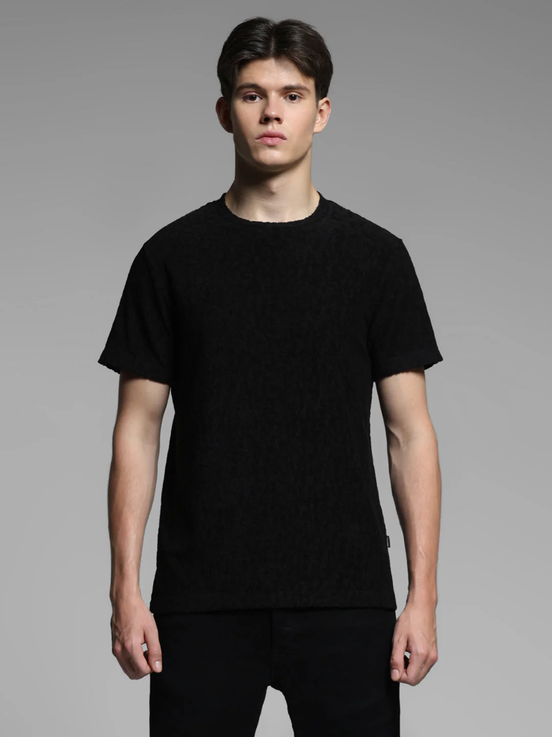Black Crew Neck T-shirt - Image 8