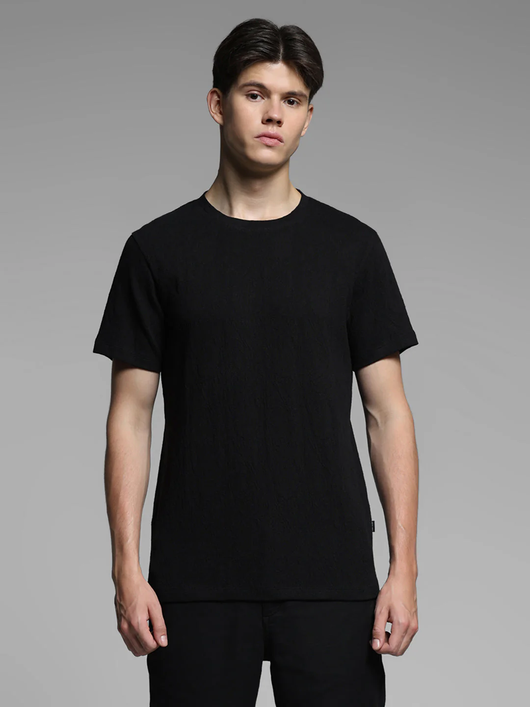 Black Cotton Crew Neck T-shirt - Image 2