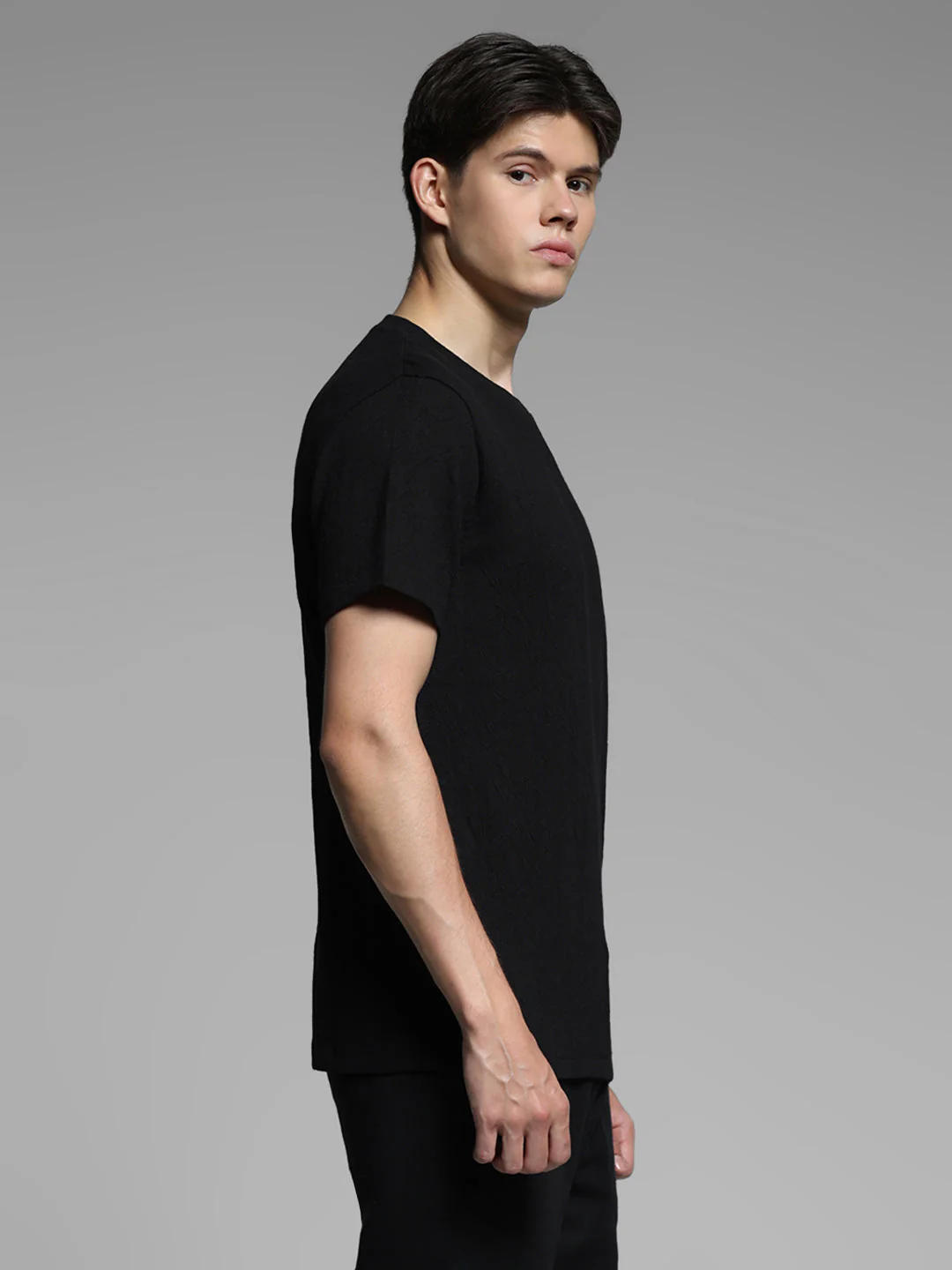 Black Cotton Crew Neck T-shirt - Image 3