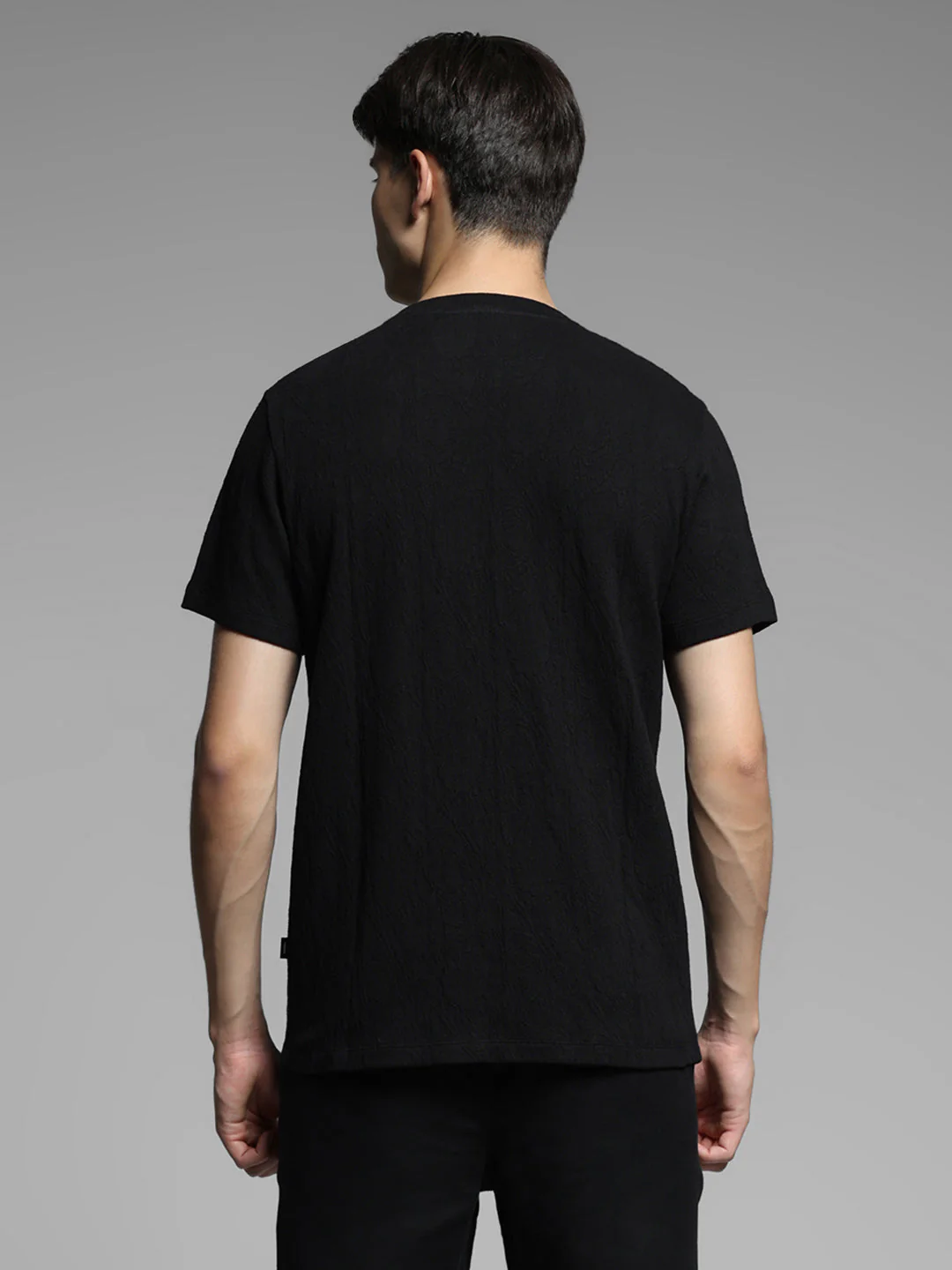 Black Cotton Crew Neck T-shirt - Image 4