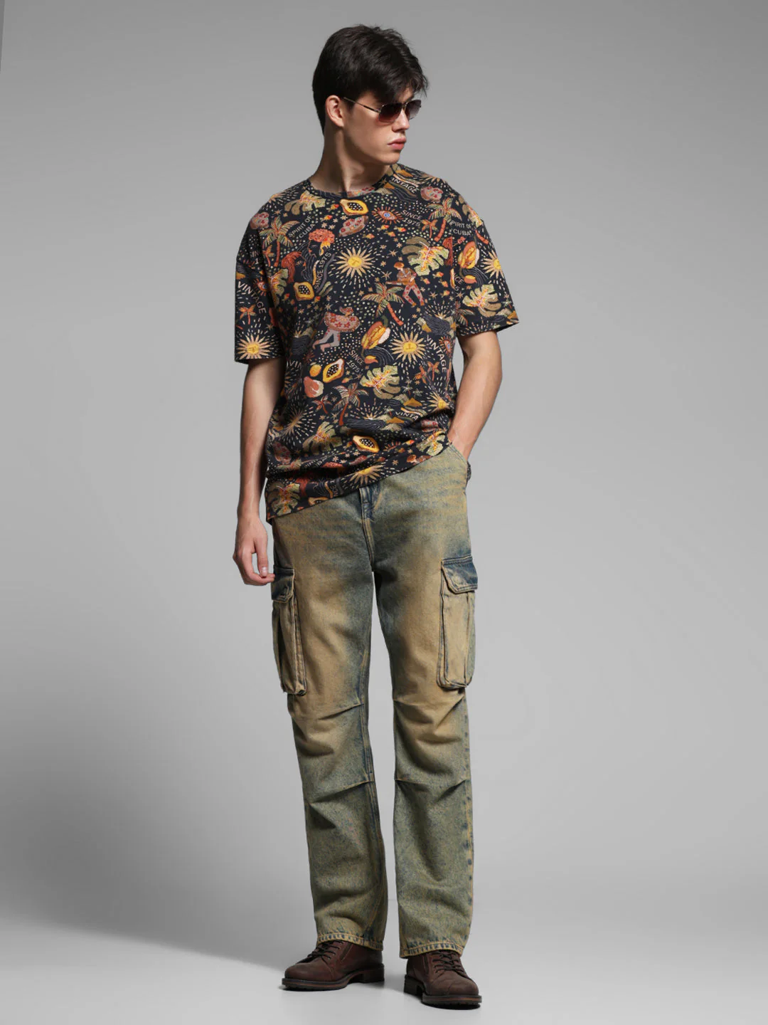 Multi-Colour Printed T-shirt - Image 6