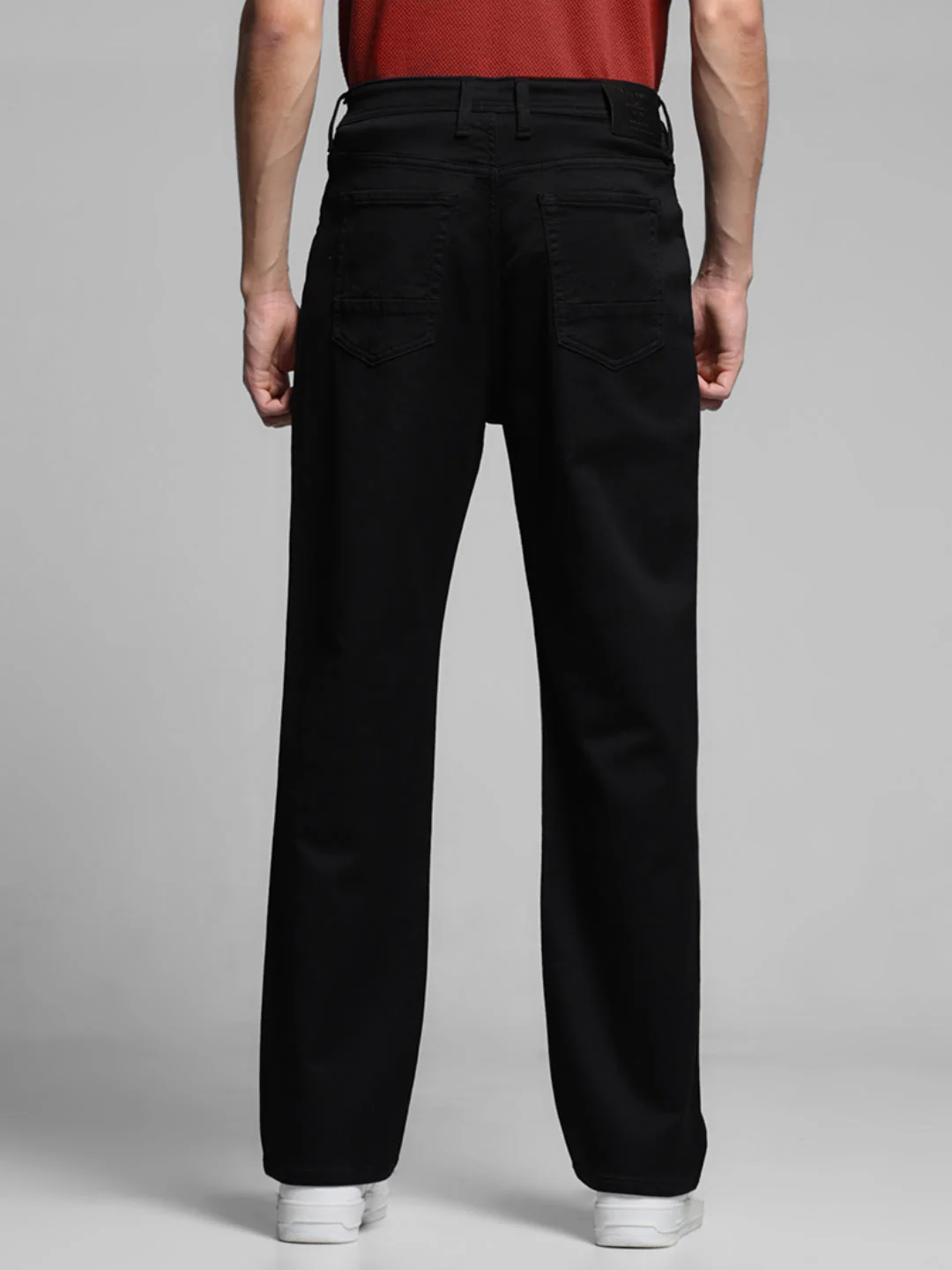 High Rise Dario Loose Fit Jeans - Image 9