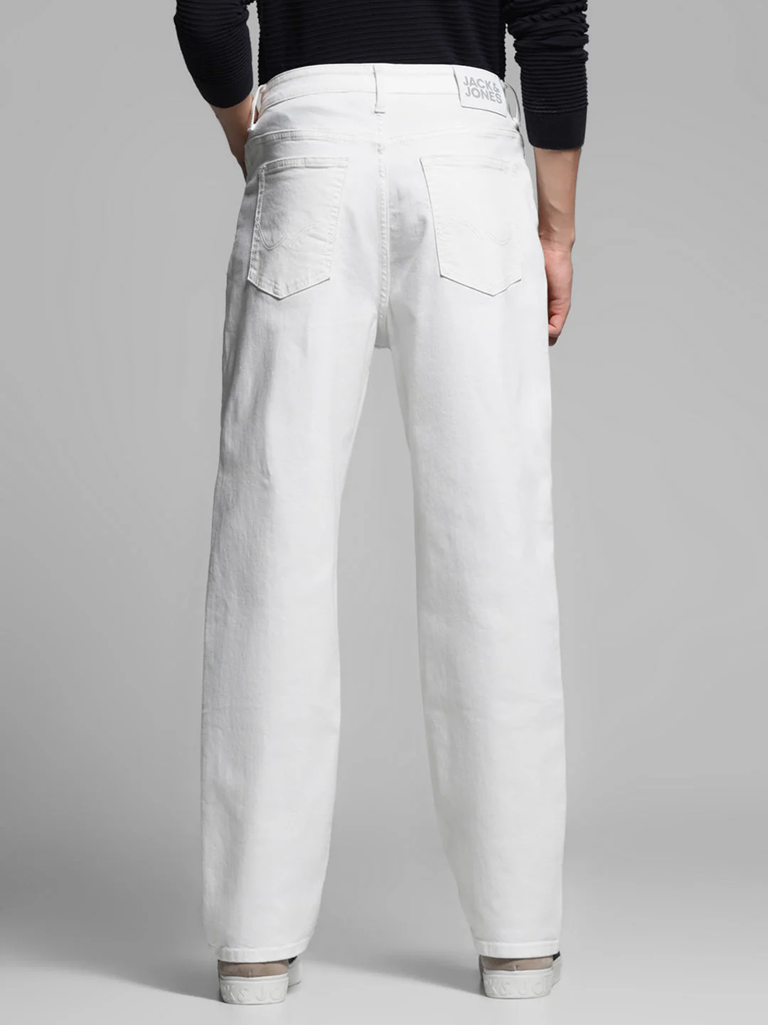 High Rise Dario Loose Fit Jeans - White - Image 3