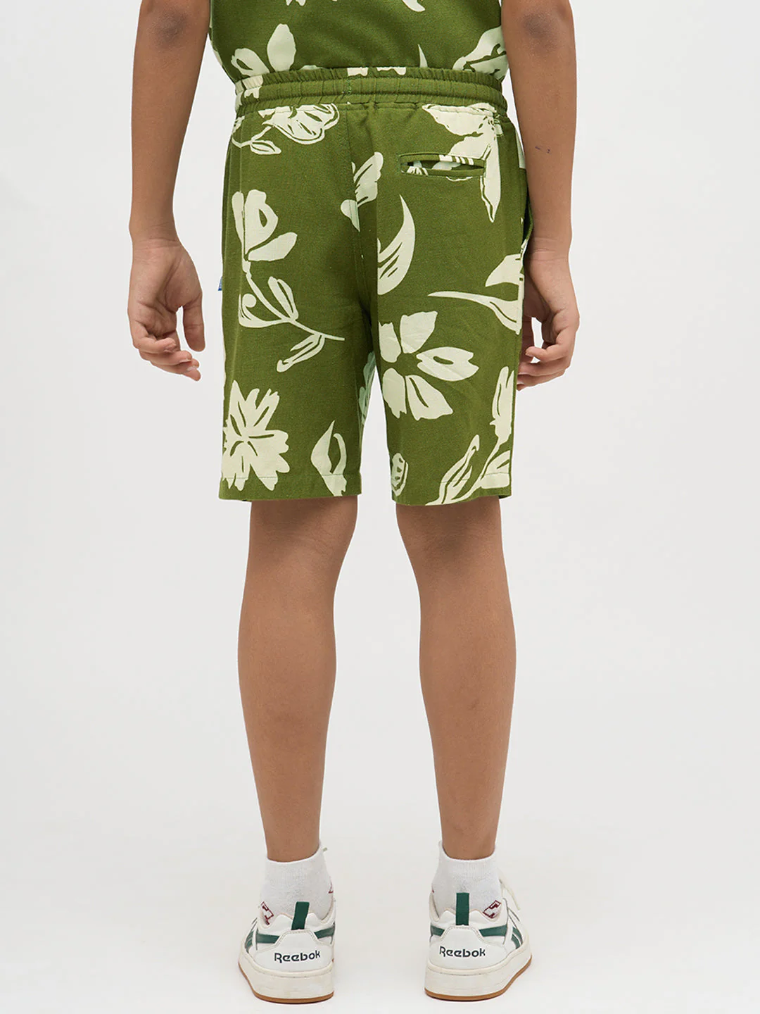 Boys Green Printed Shorts - Image 9