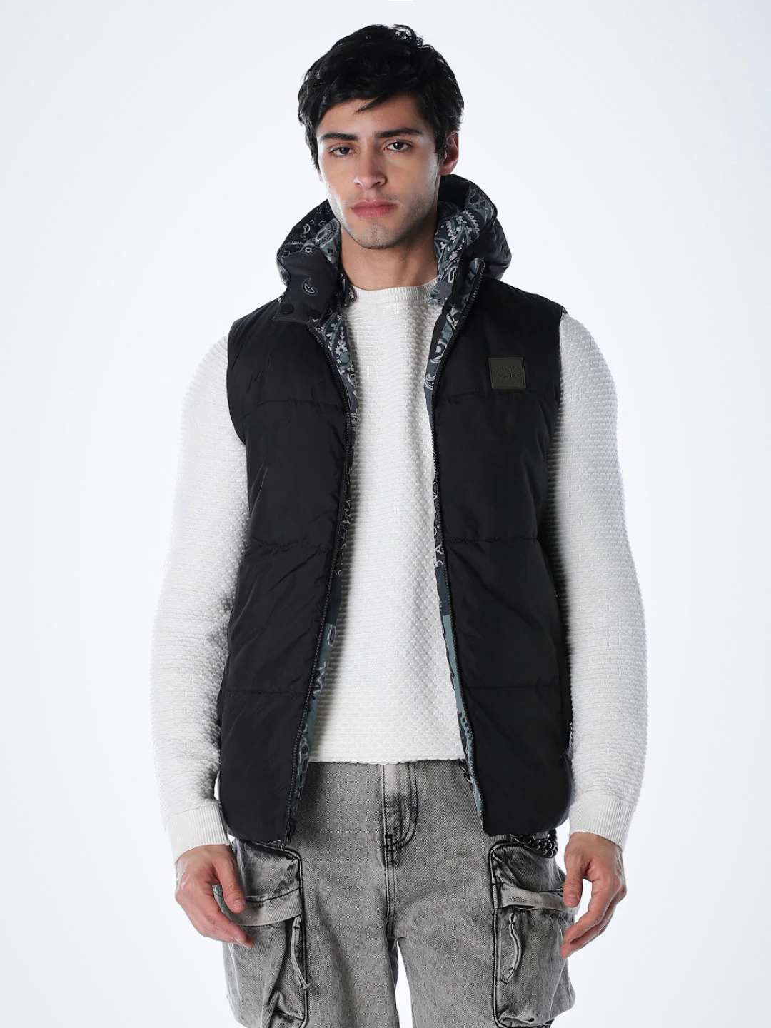 Bandana Print Reversible Hooded Jacket - Image 3