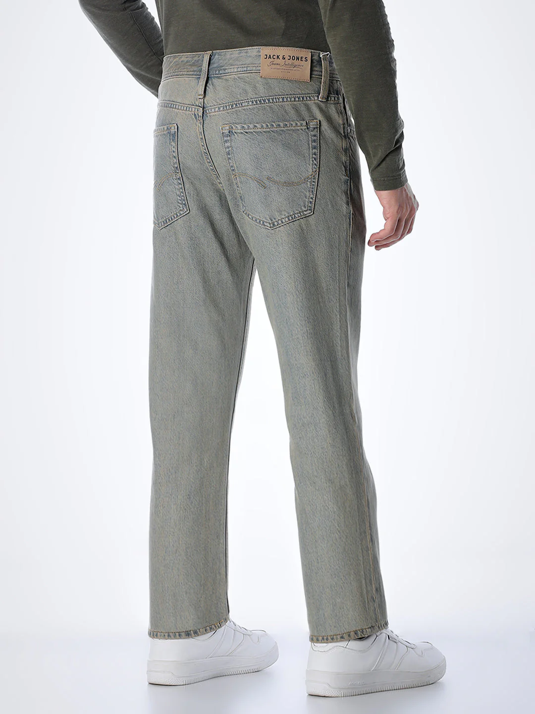 5 Pocket WASHED Clark Regular Fit Jeans - Image 3