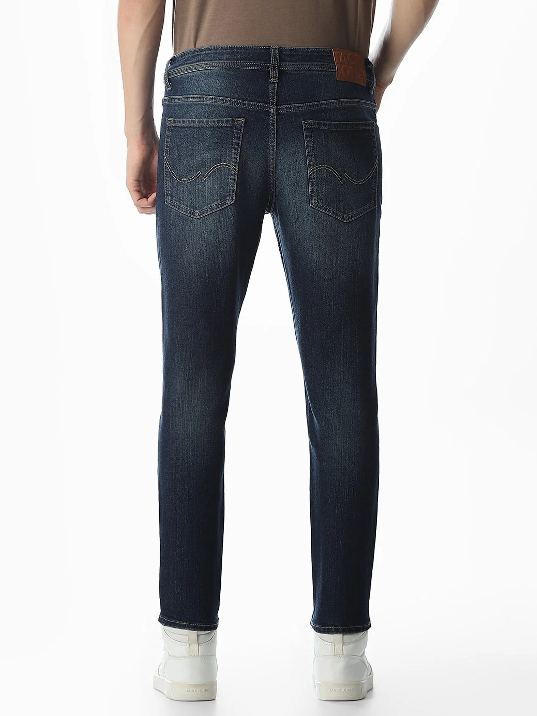 Light Wash Brak Slim Fit Jeans - Image 3