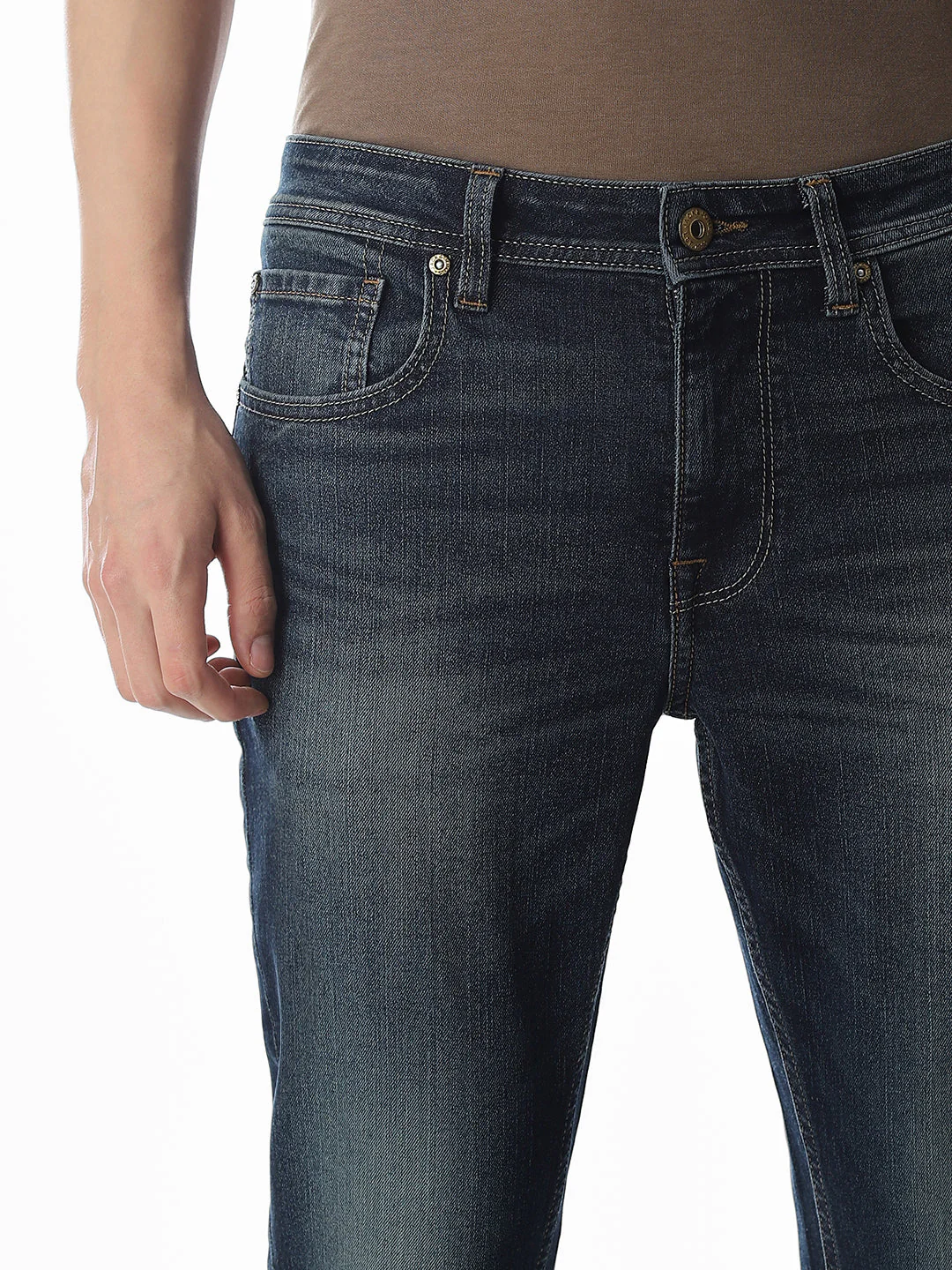 Light Wash Brak Slim Fit Jeans - Image 4