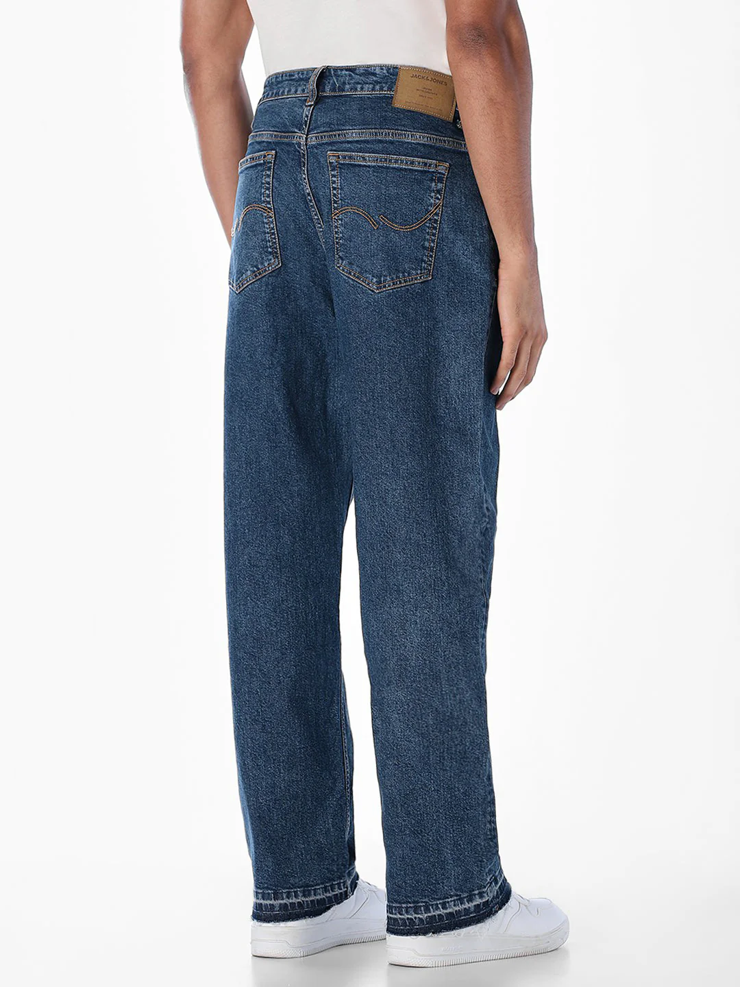 5 Pocket Dario Loose Fit Jeans - Image 3