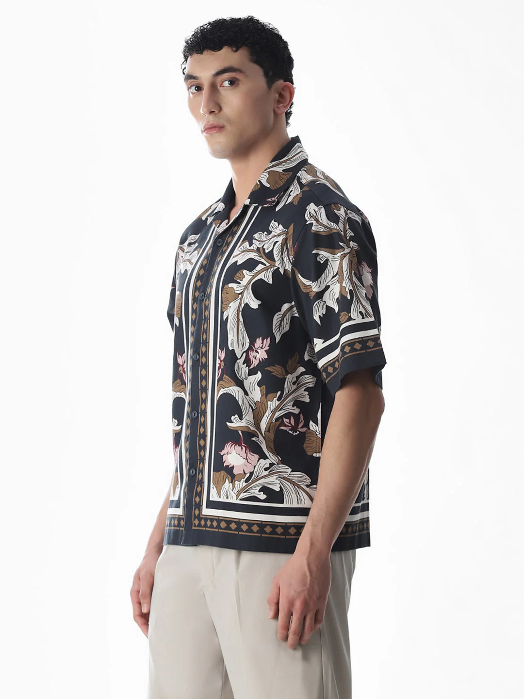 Printed Oversized Short Sleeves Shirt - Image 3