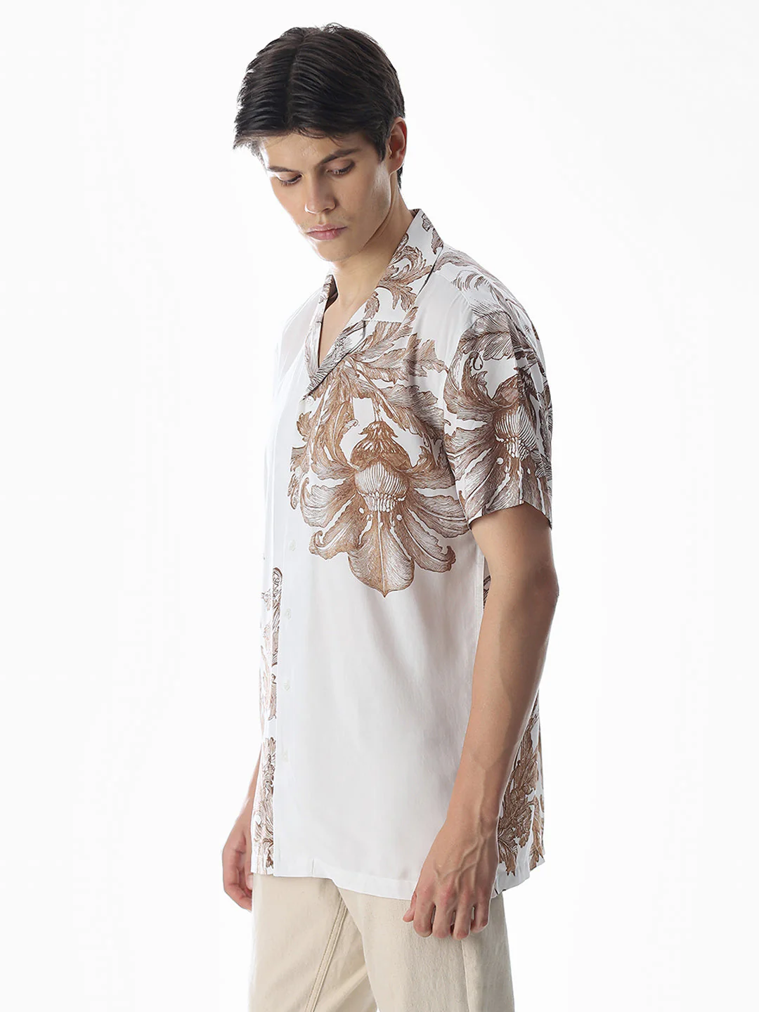 White Floral Comfort Fit Shirt - Image 3