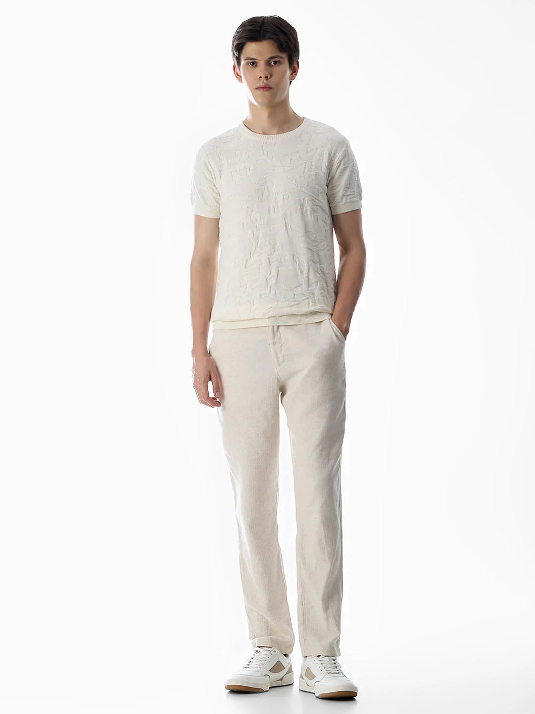 White Jacquard Crew Neck T-shirt - Image 6