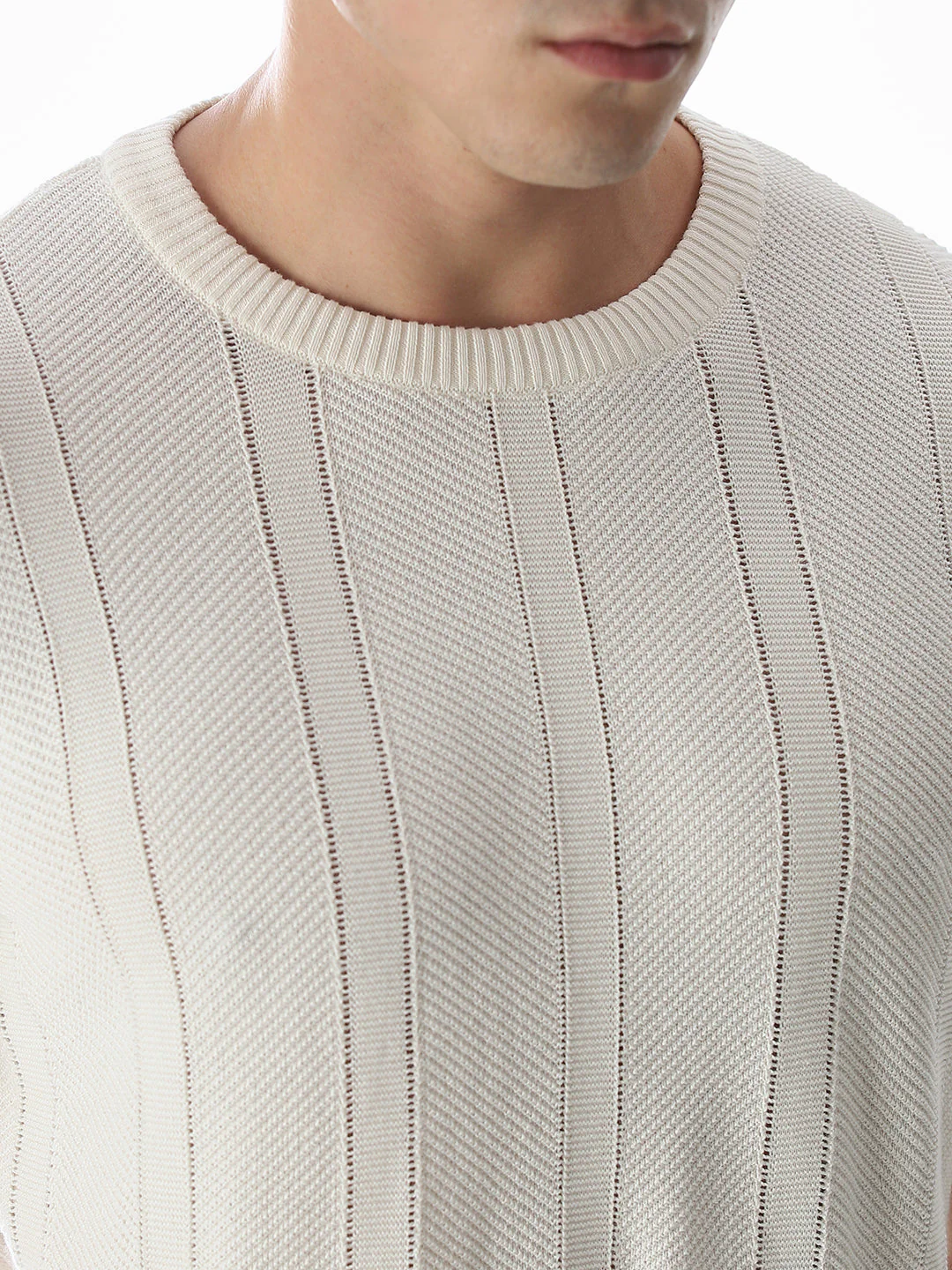 White Jacquard Knitted T-shirt - Image 5