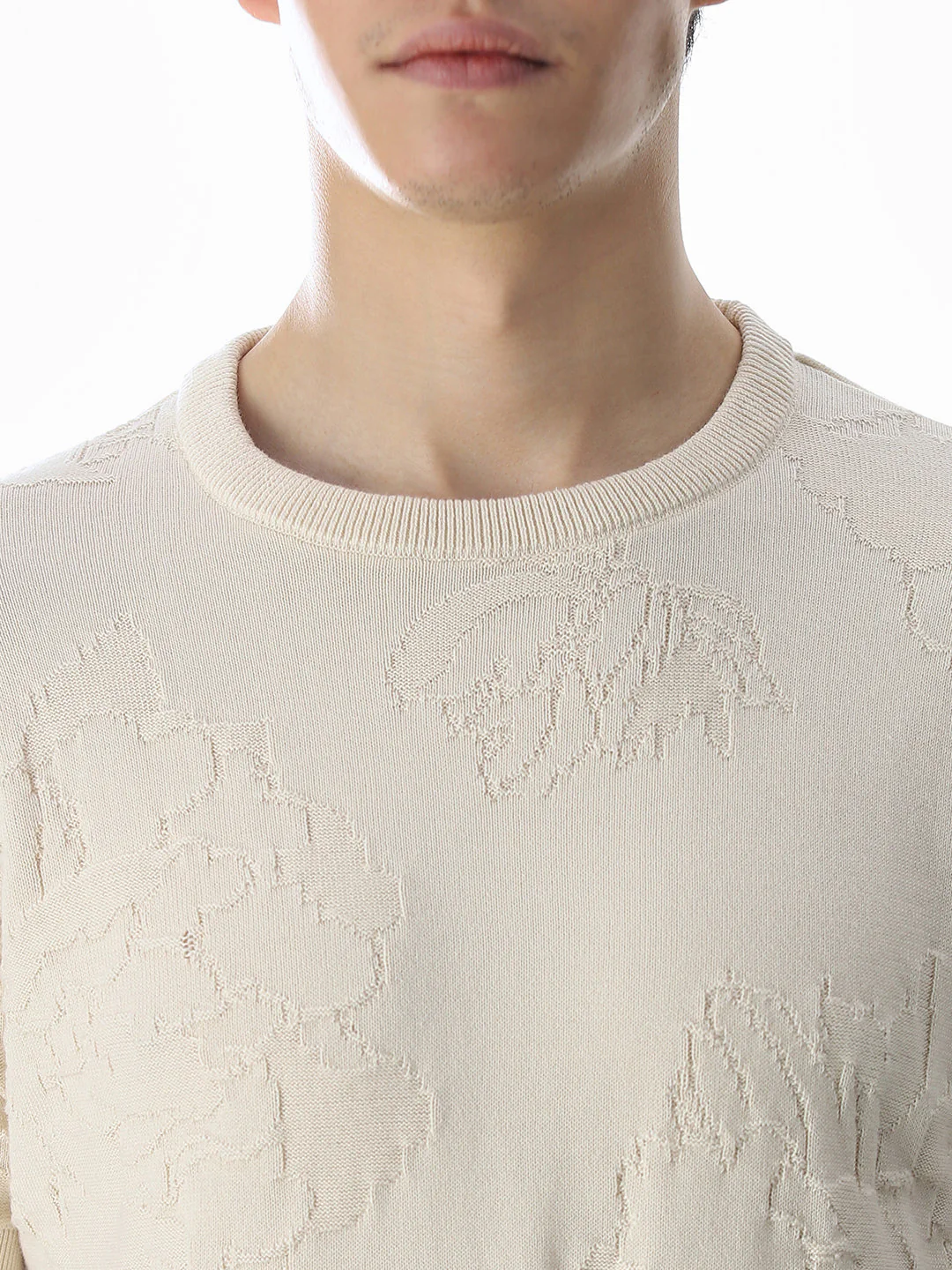 White Jacquard Knitted T-shirt - Image 5