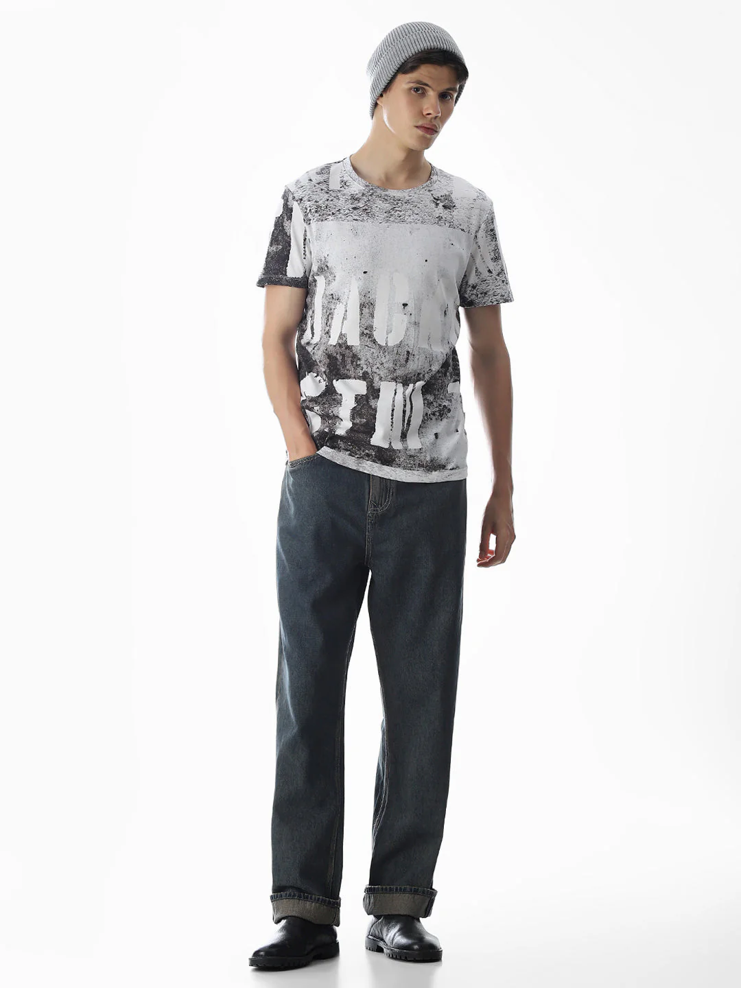 White Printed Crew Neck T-shirt - Image 6