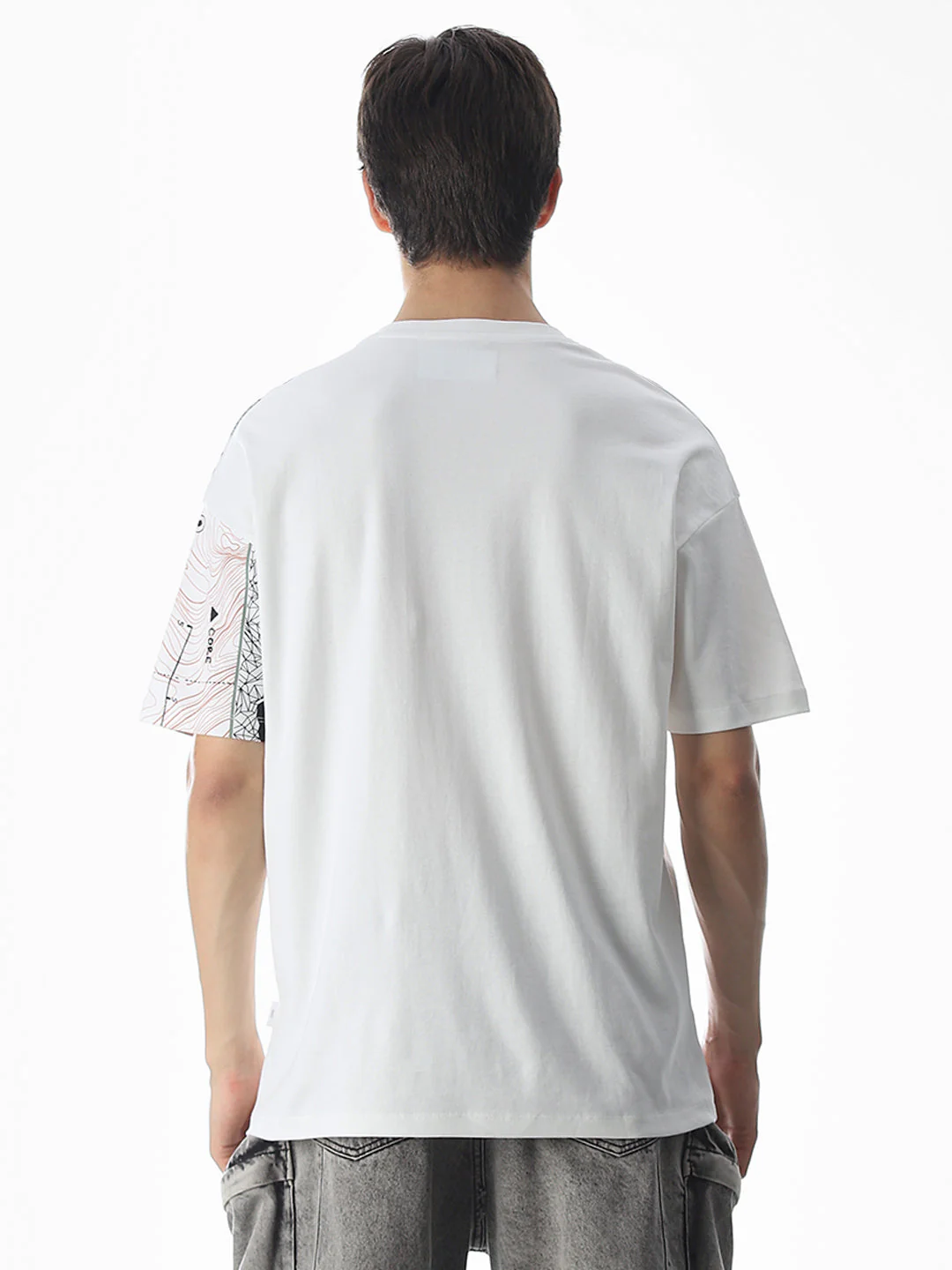 White Printed Boxy Fit T-shirt - Image 9