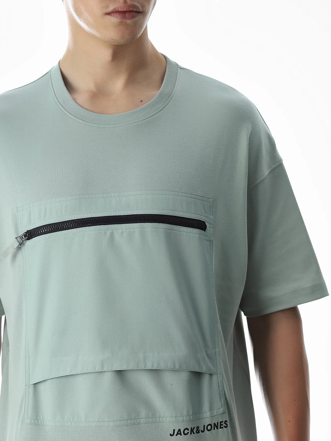 Greeb One-Patch Pocket Oversized T-shirt - Image 5