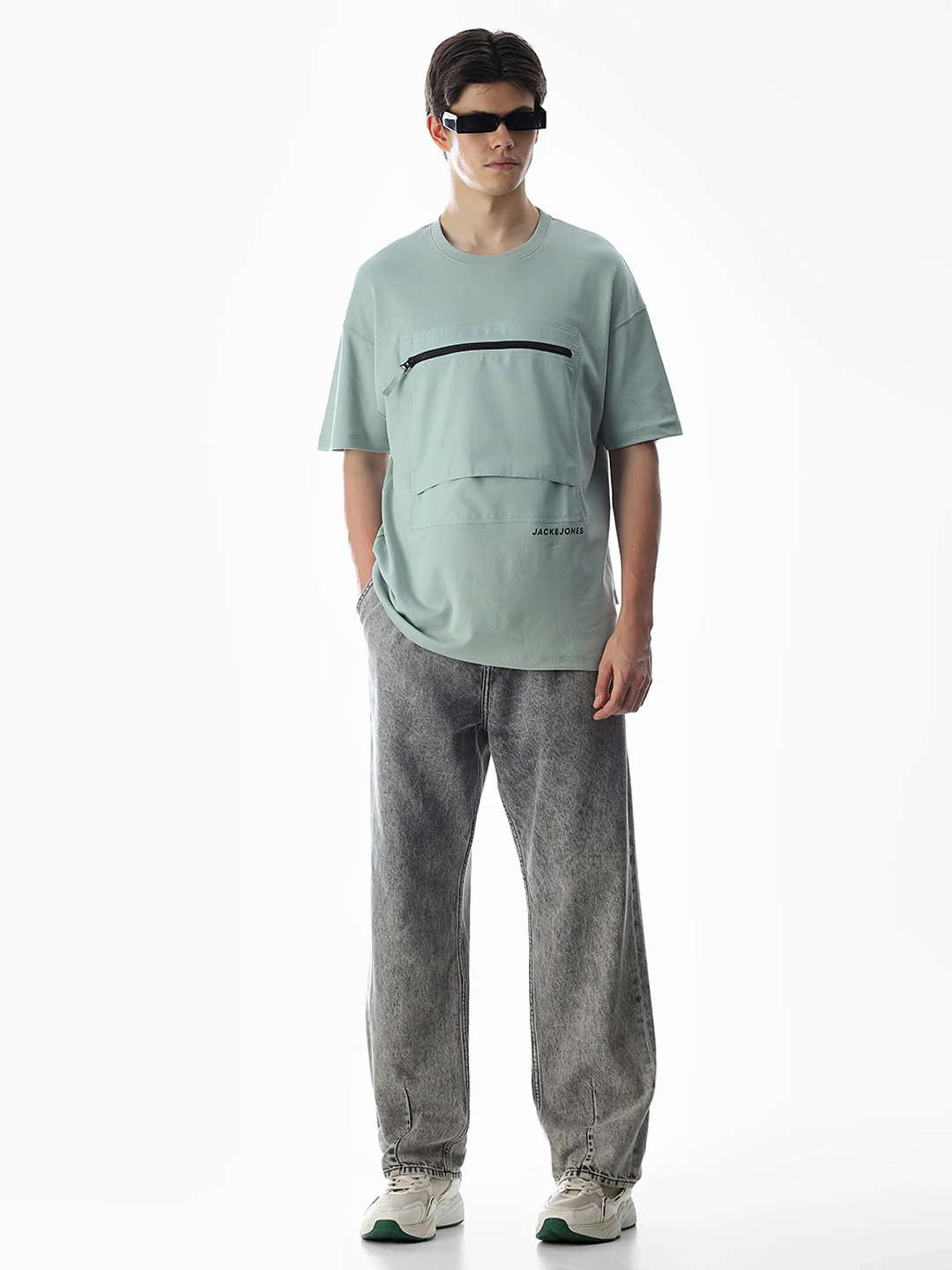 Greeb One-Patch Pocket Oversized T-shirt - Image 6