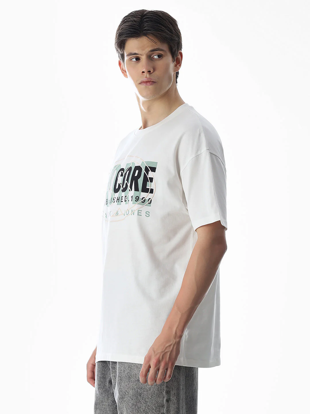 Green Embroidered Logo T-shirt - Image 3
