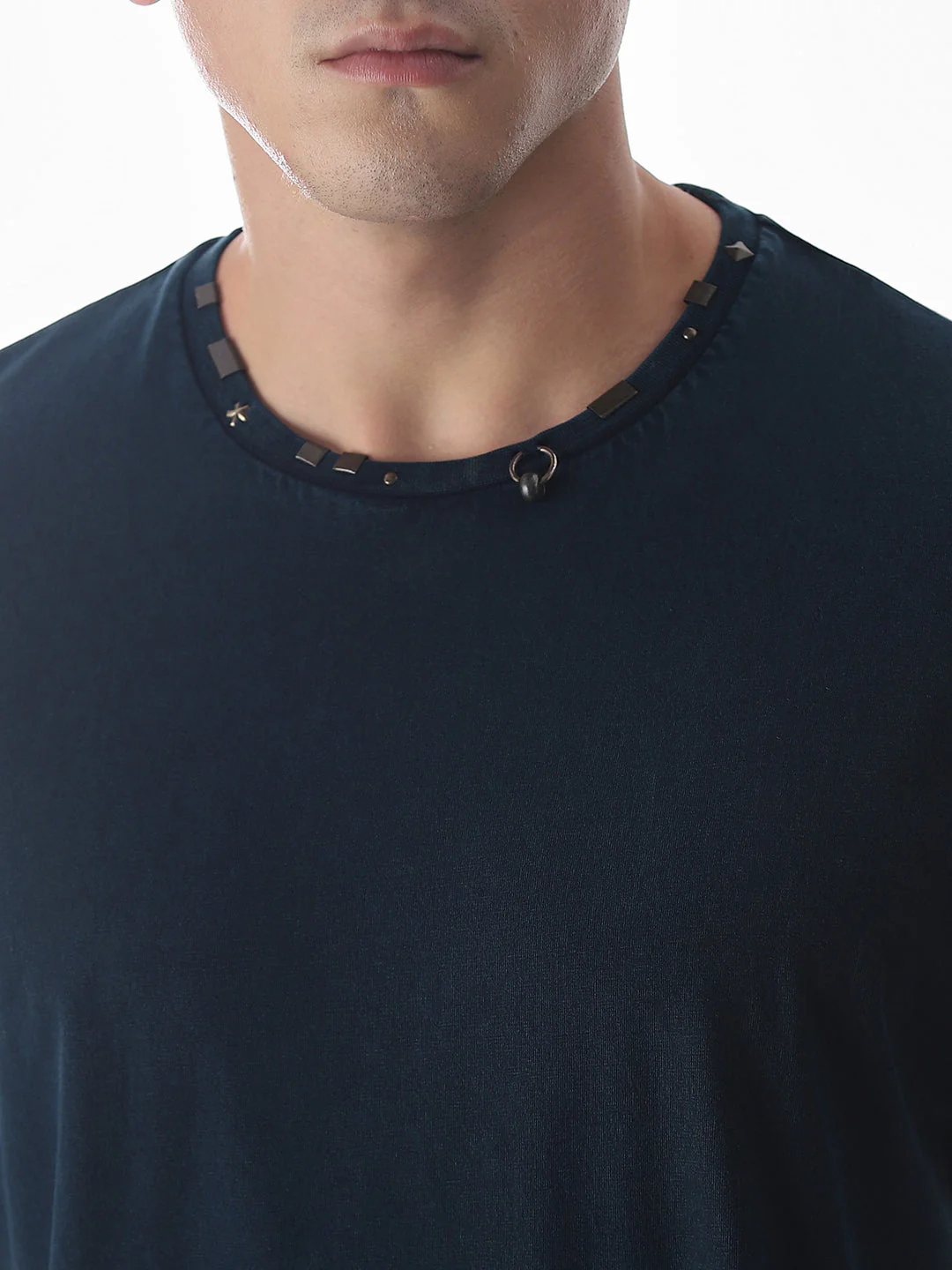 Blue Embellished Collar T-shirt - Image 5