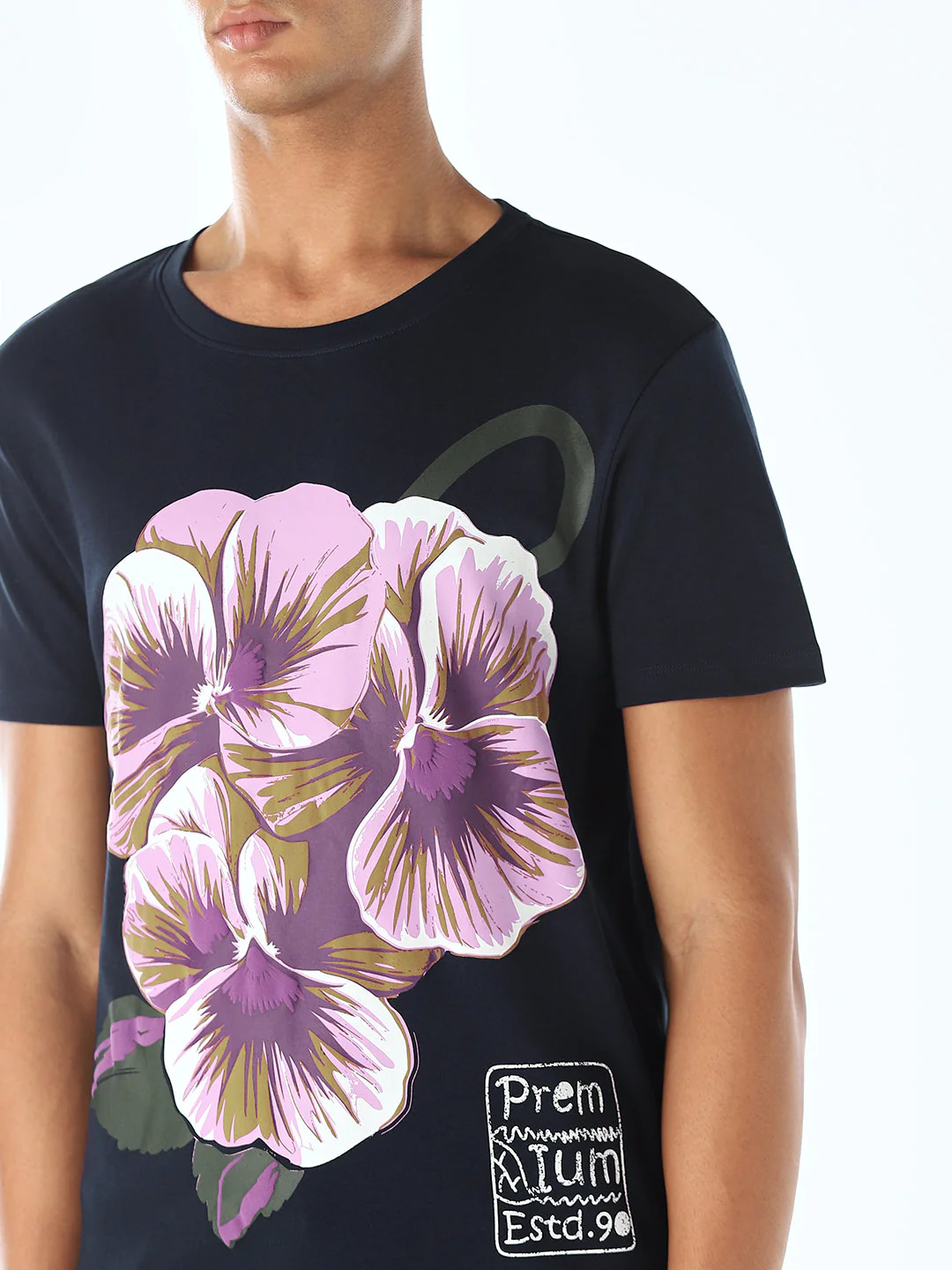 Navy Blue Printed T-shirt - Image 5