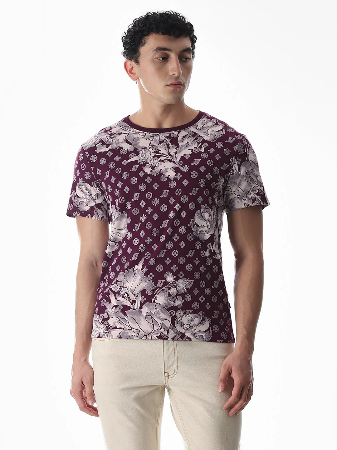Wine Abstract Print T-shirt - Image 2