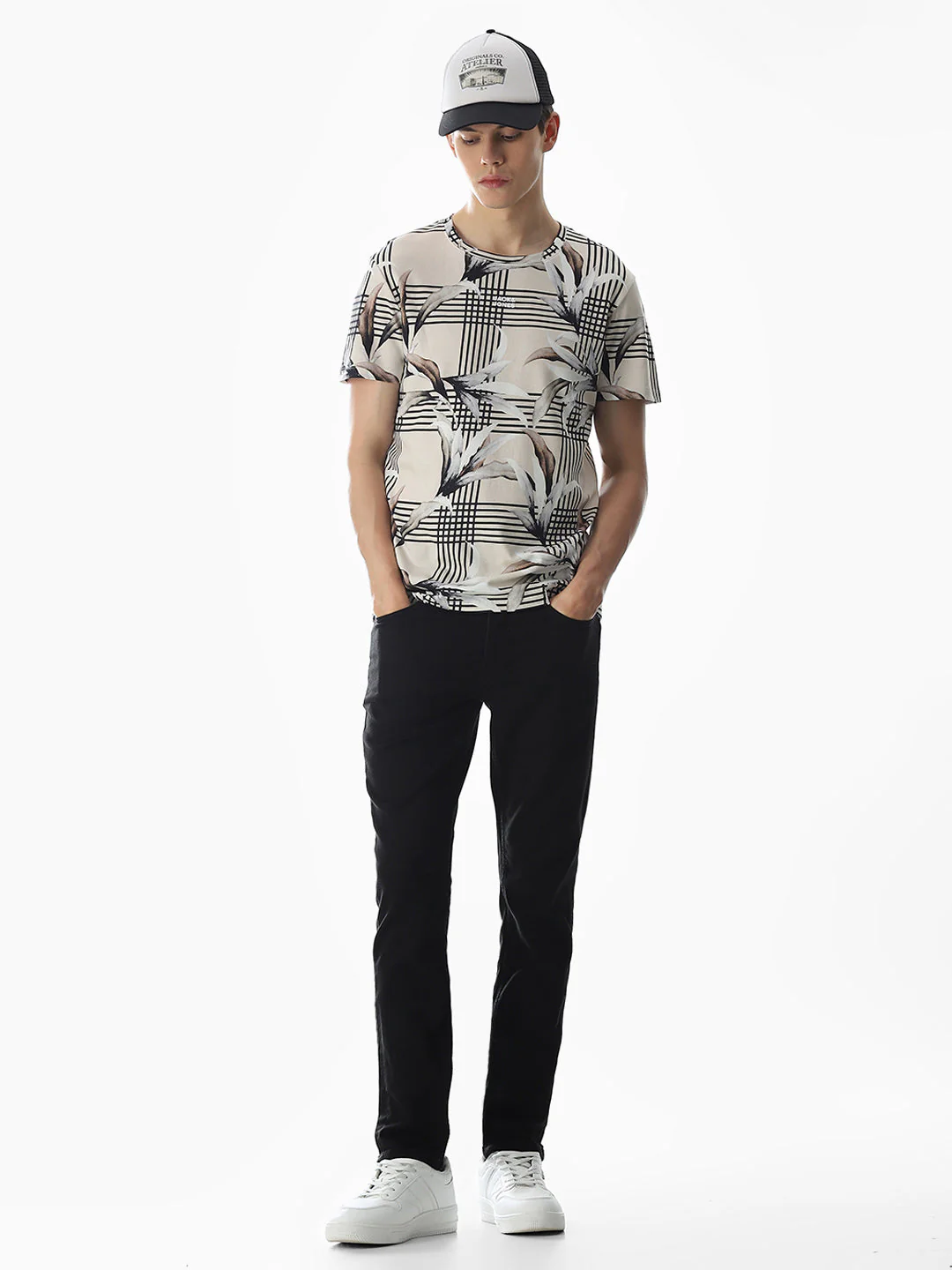Printed Crew Neck T-shirt - Image 6