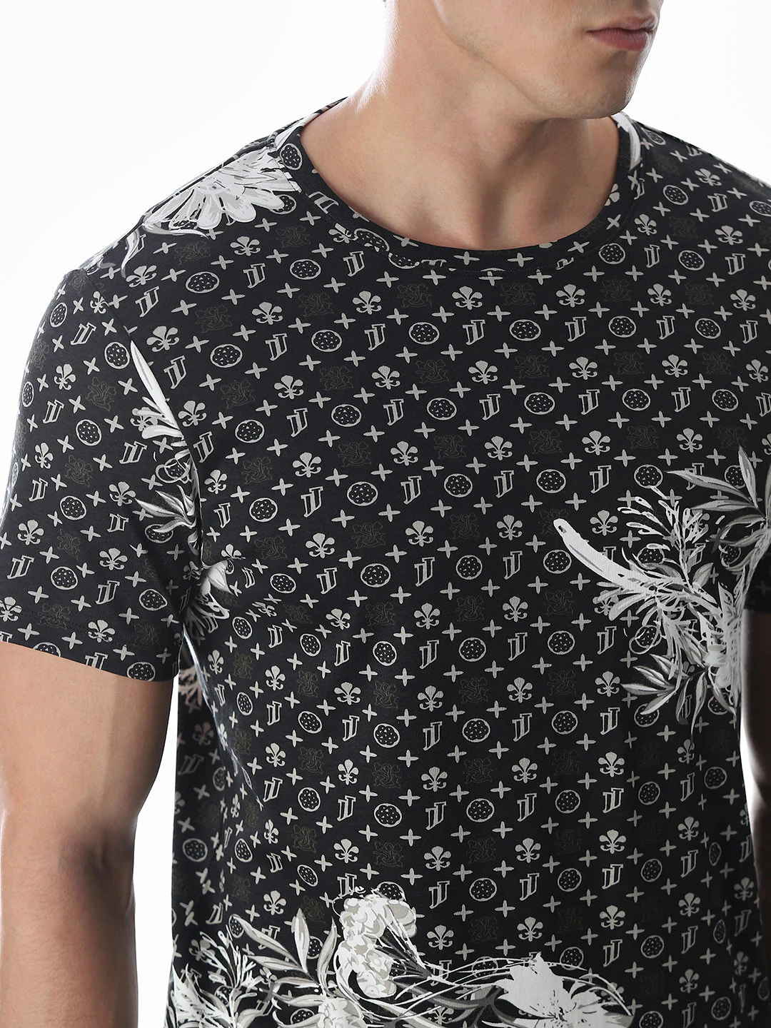 Black Abstract Print Cotton T-shirt - Image 5