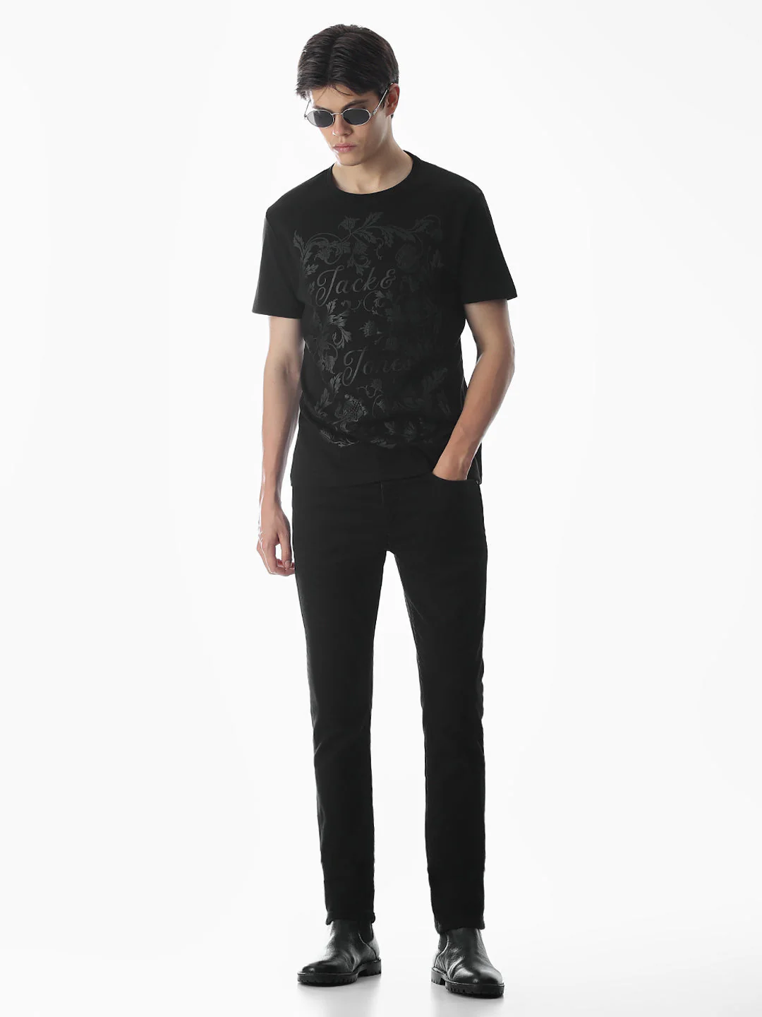 Black Abstract Print Cotton T-shirt - Image 6