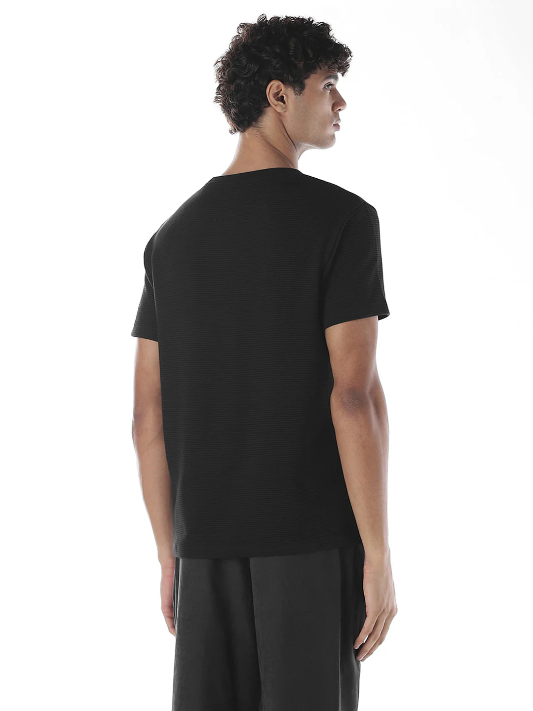 Chest Pocket Crew Neck T-shirt - Image 4