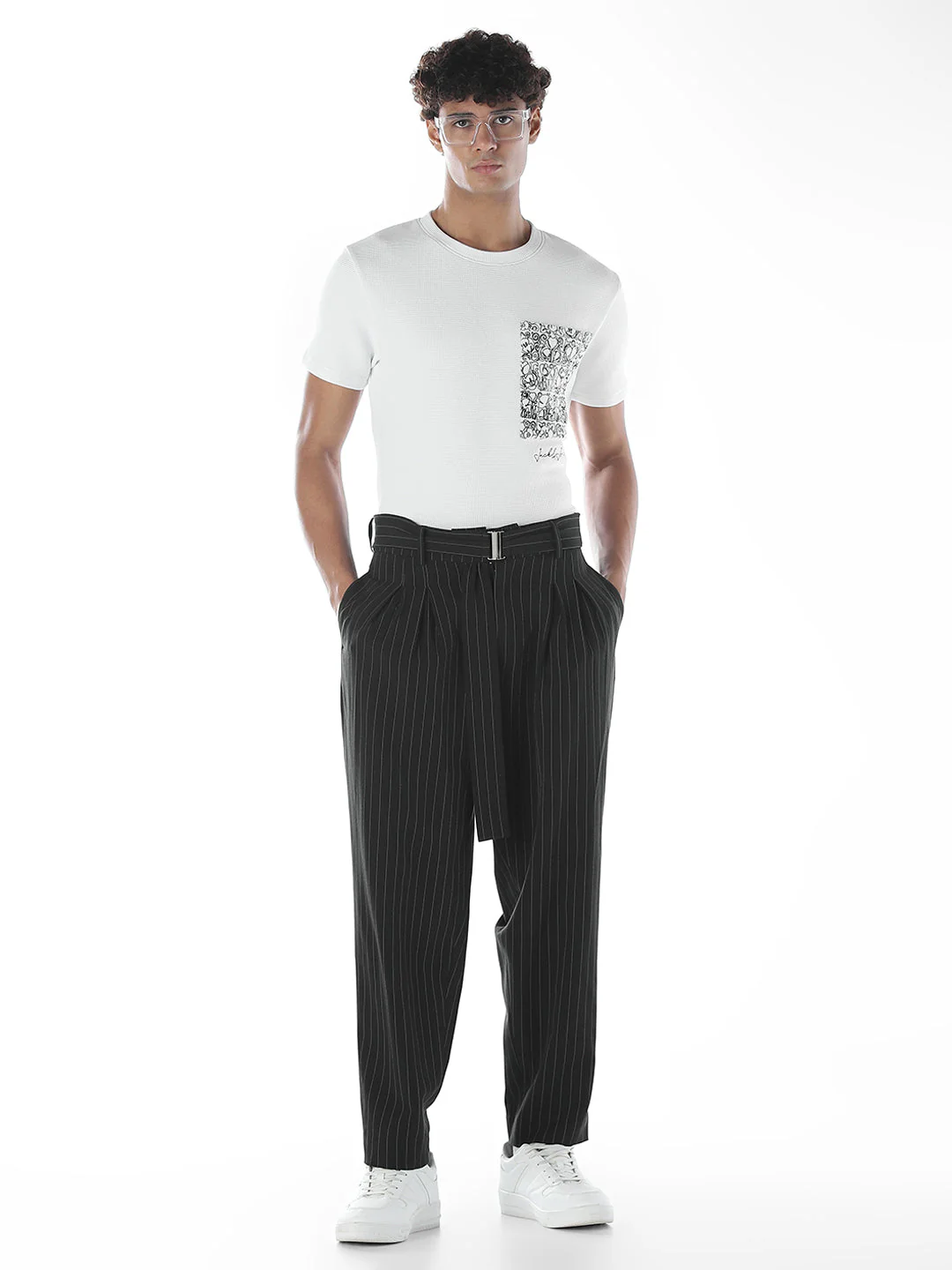 Chest Pocket Crew Neck T-shirt- White - Image 6