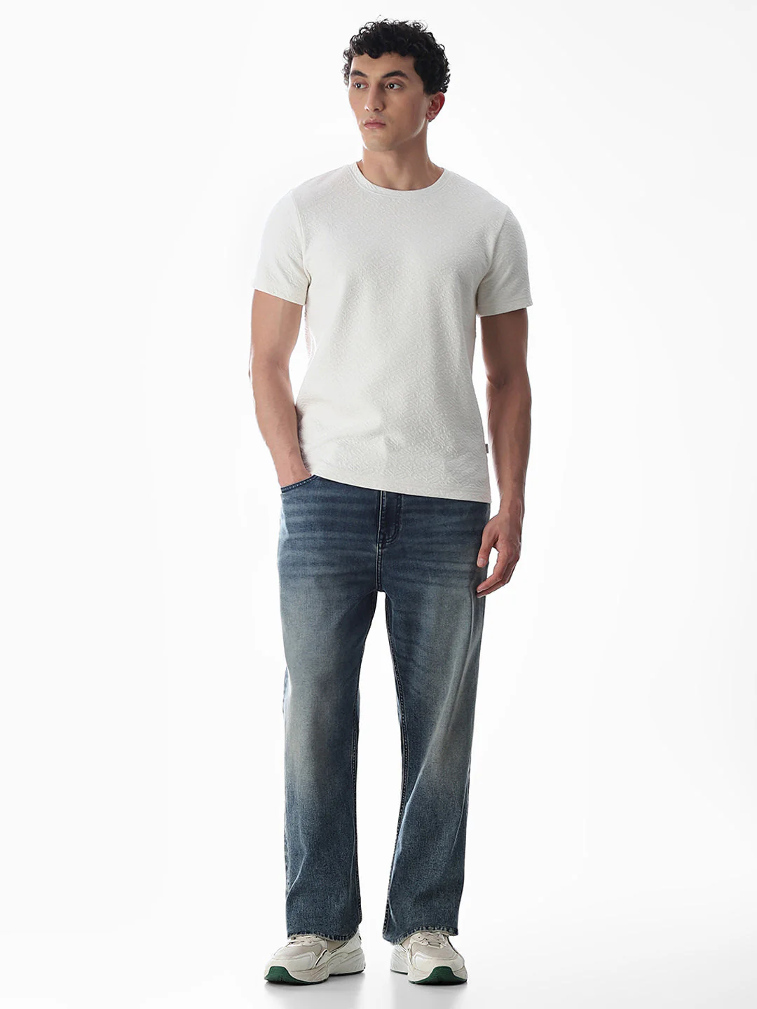 White Jacquard Crew Neck T-shirt - Image 6