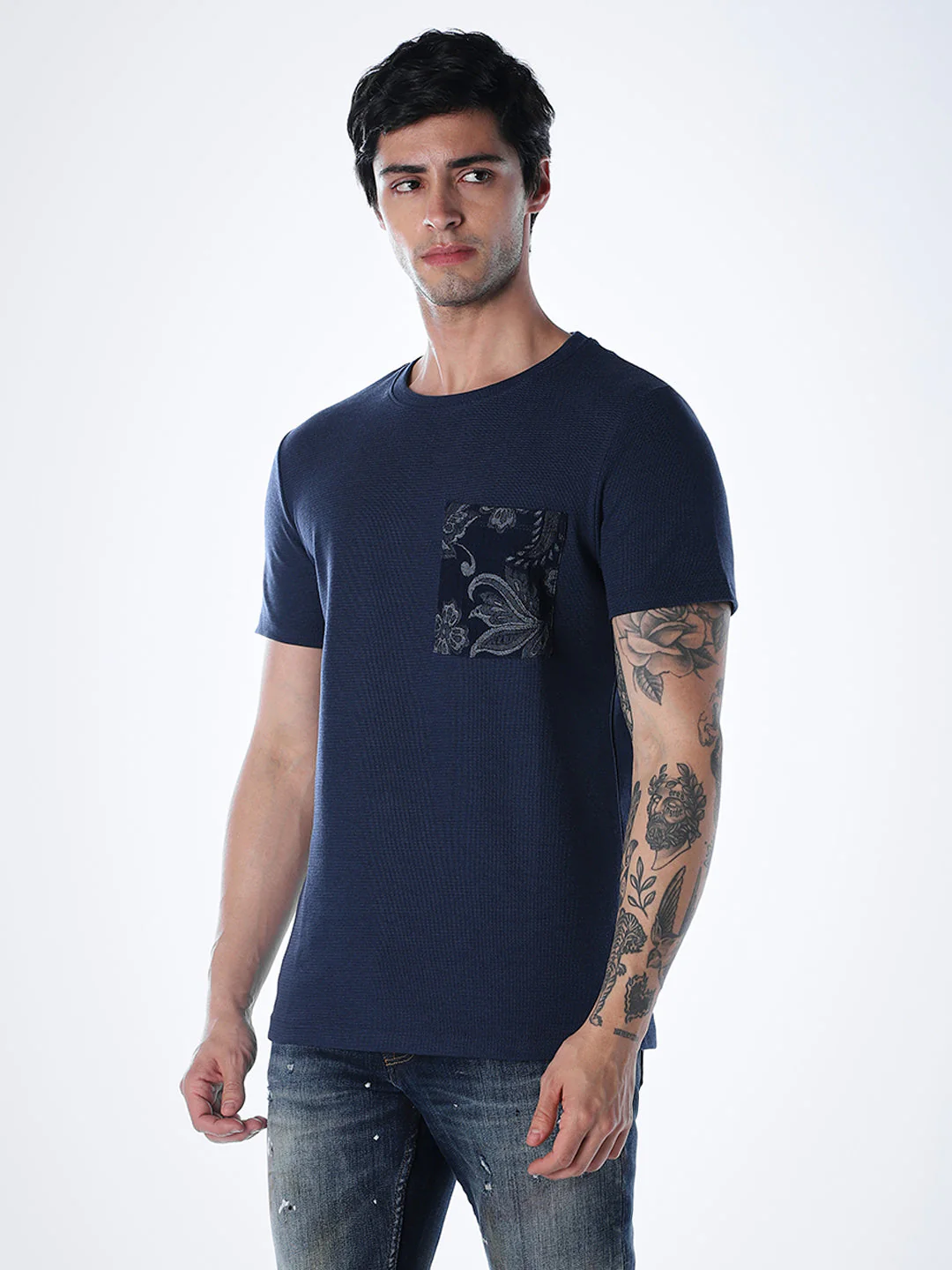 Jacquard Print Pocket T-shirt - Image 3
