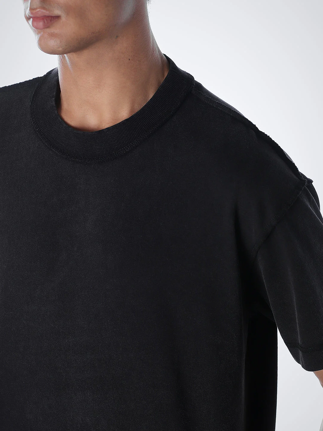 Acid Wash Cotton T-shirt - Black - Image 5