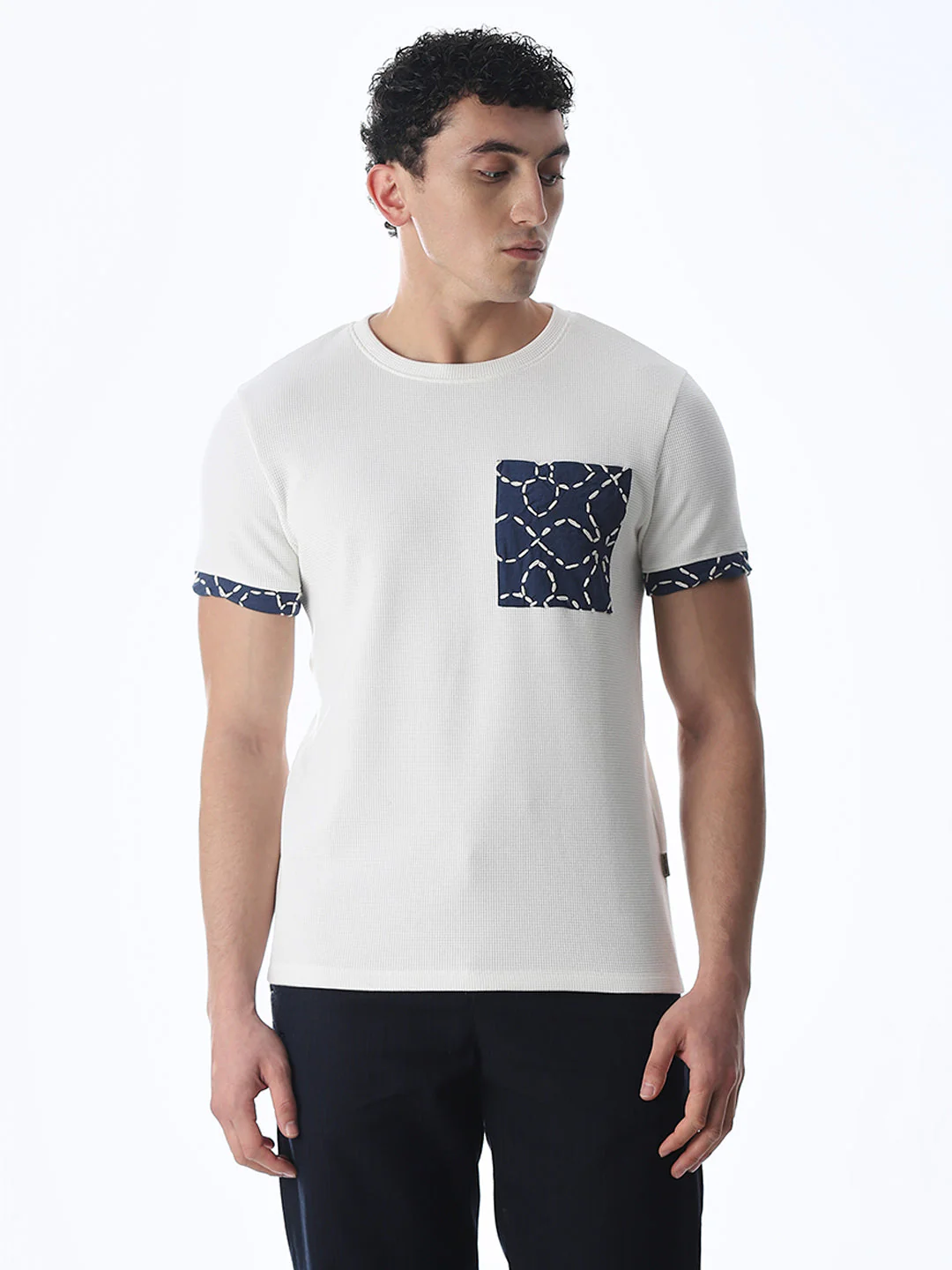 Embroidered Detail Cotton T-shirt - Image 2