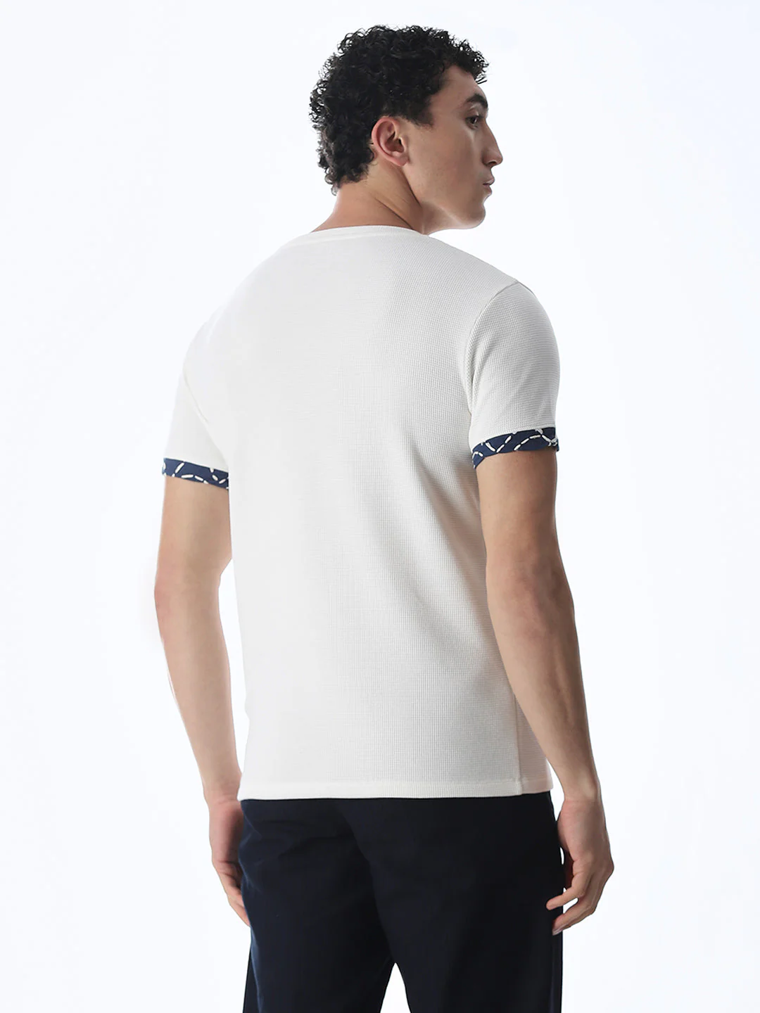 Embroidered Detail Cotton T-shirt - Image 4