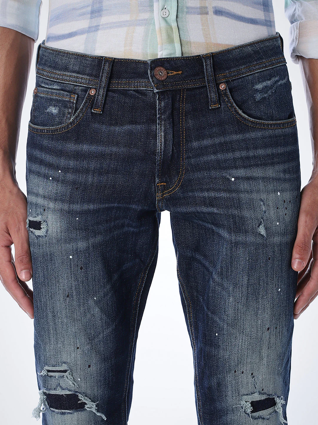 Heavily Distressed Slim Fit Jeans - Image 4