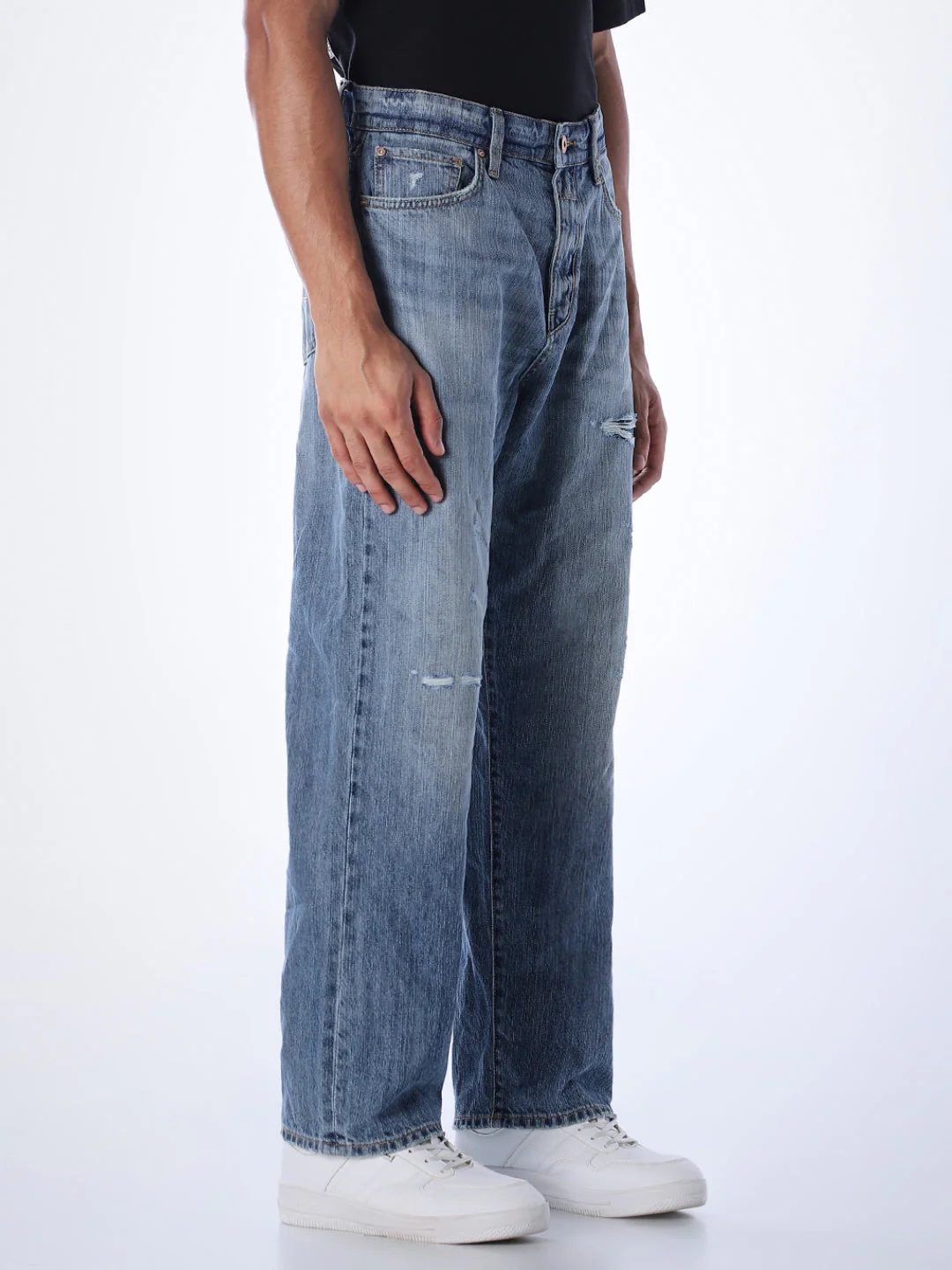 5 Pocket Distressed Dario Loose Fit Jeans - Image 2