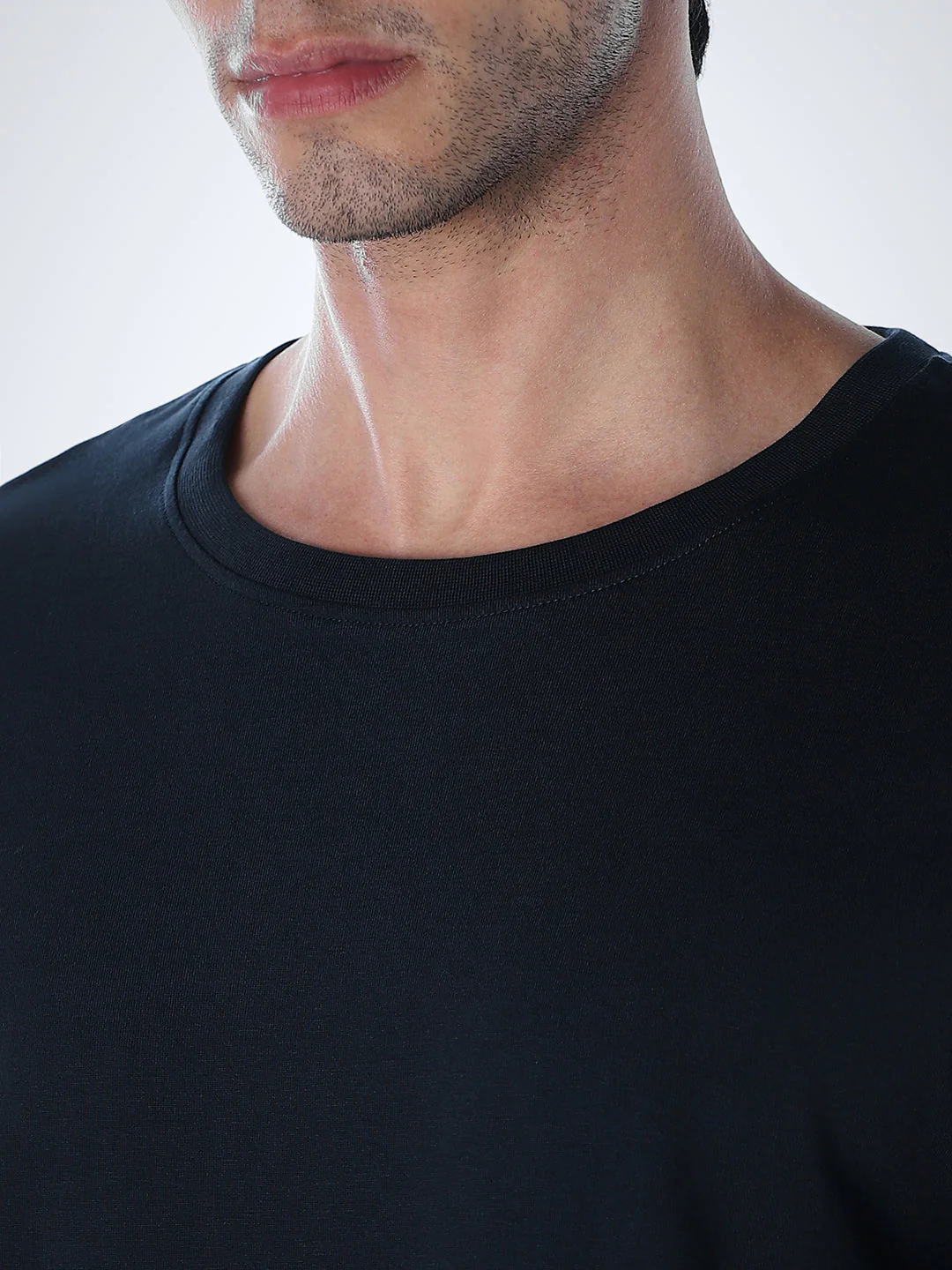 Cotton Crew Neck T-shirt - Image 5