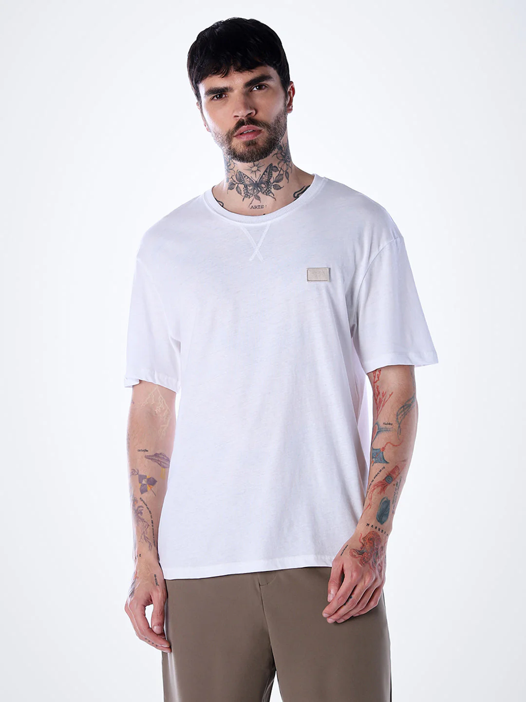 Classic Twill Crew Neck T-shirt - White - Image 2