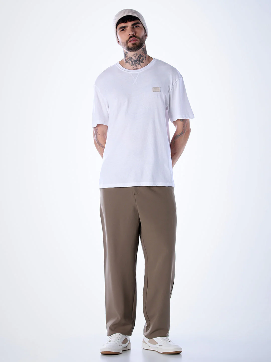 Classic Twill Crew Neck T-shirt - White - Image 6
