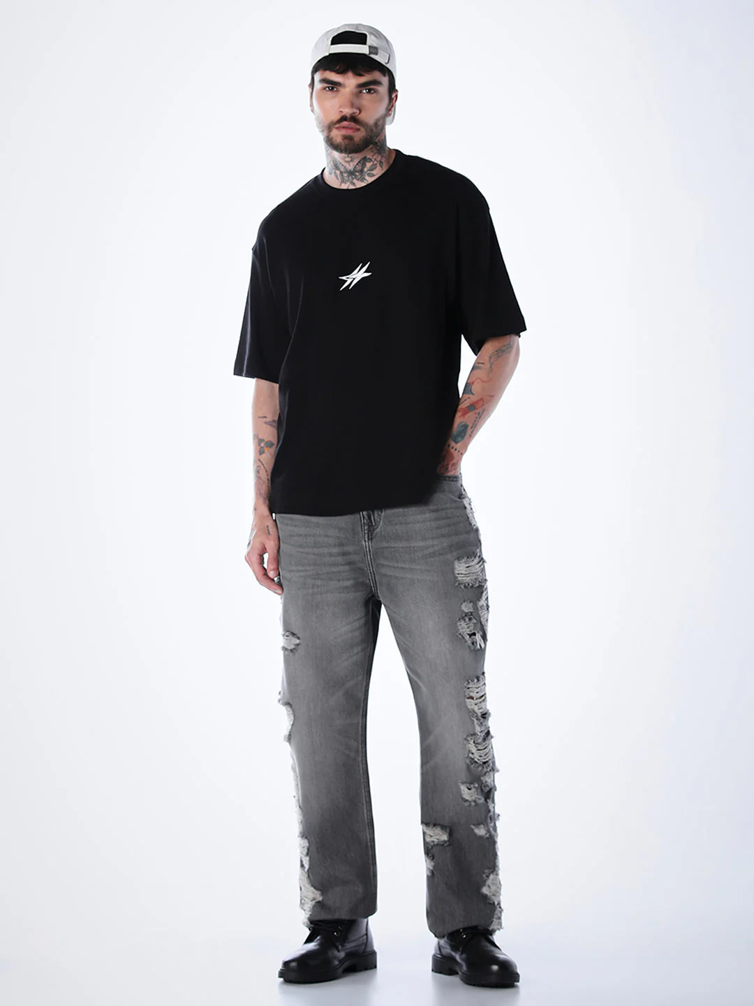 Graphic Print Cotton T-shirt - Black - Image 6