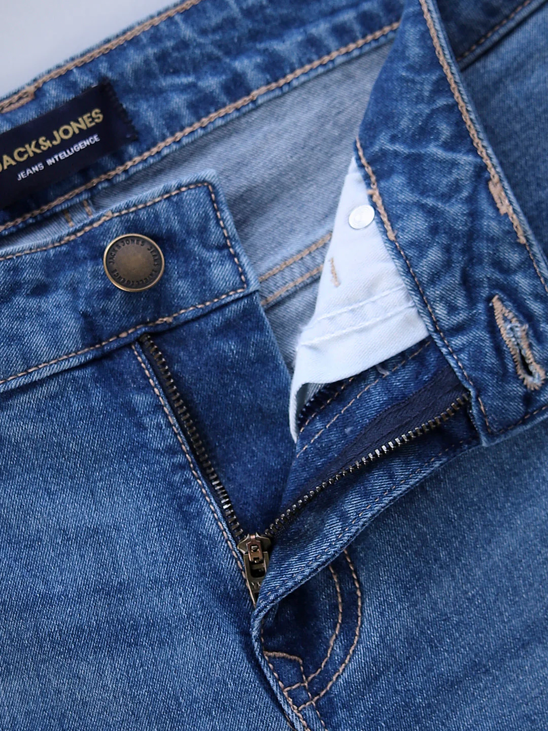 5 Pocket Distressed Glenn Slim Fit Jeans - Light Blue - Image 4