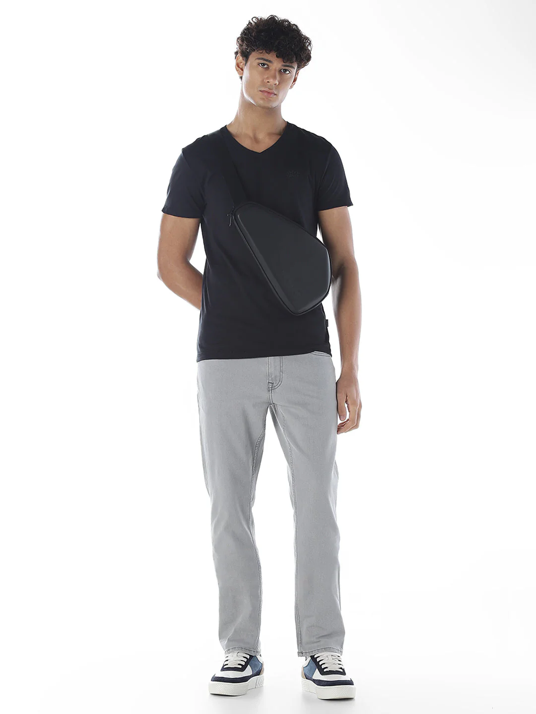 Cotton V-Neck T-shirt - Black - Image 6