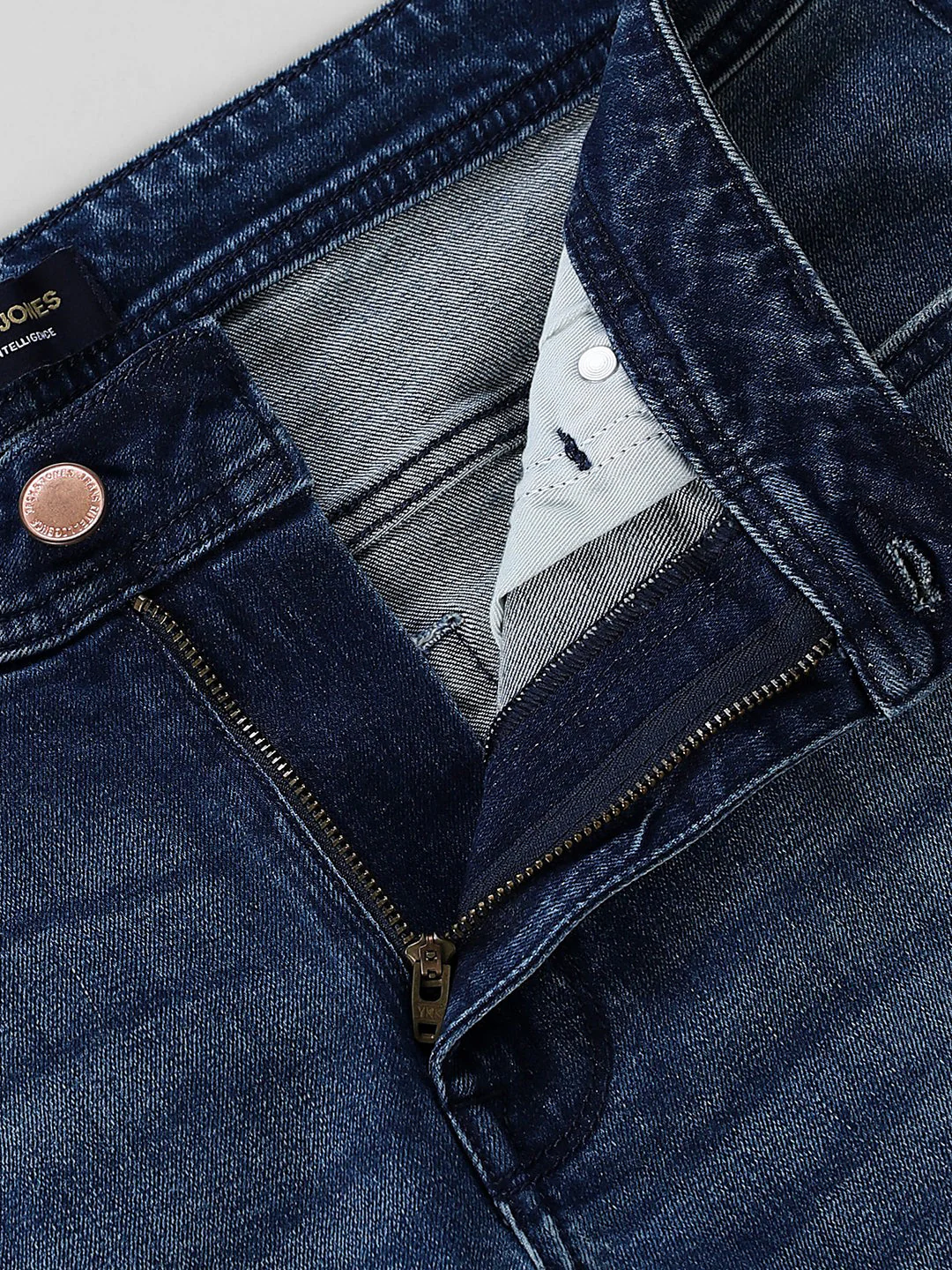 5 Pocket Distressed Clark Regular Fit Jeans - Image 5
